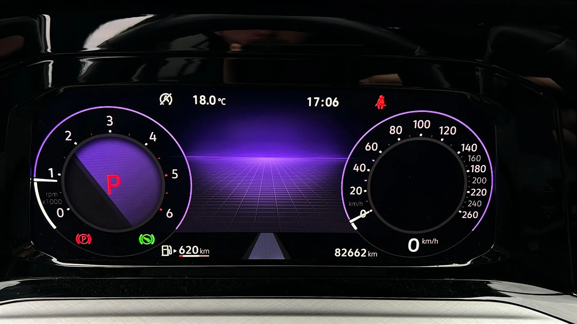 Volkswagen Golf 2.0 TDI DSG - foto 17