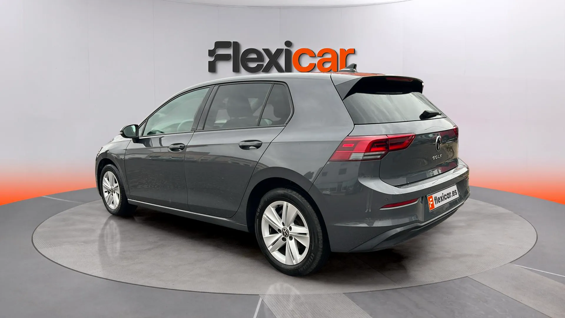 Volkswagen Golf 2.0 TDI DSG - foto 3