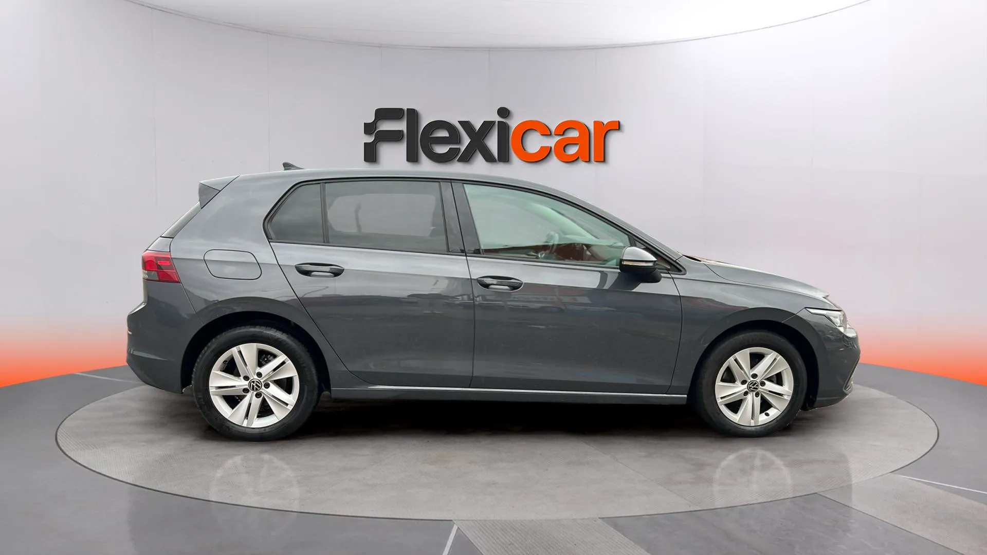 Volkswagen Golf 2.0 TDI DSG - foto 6