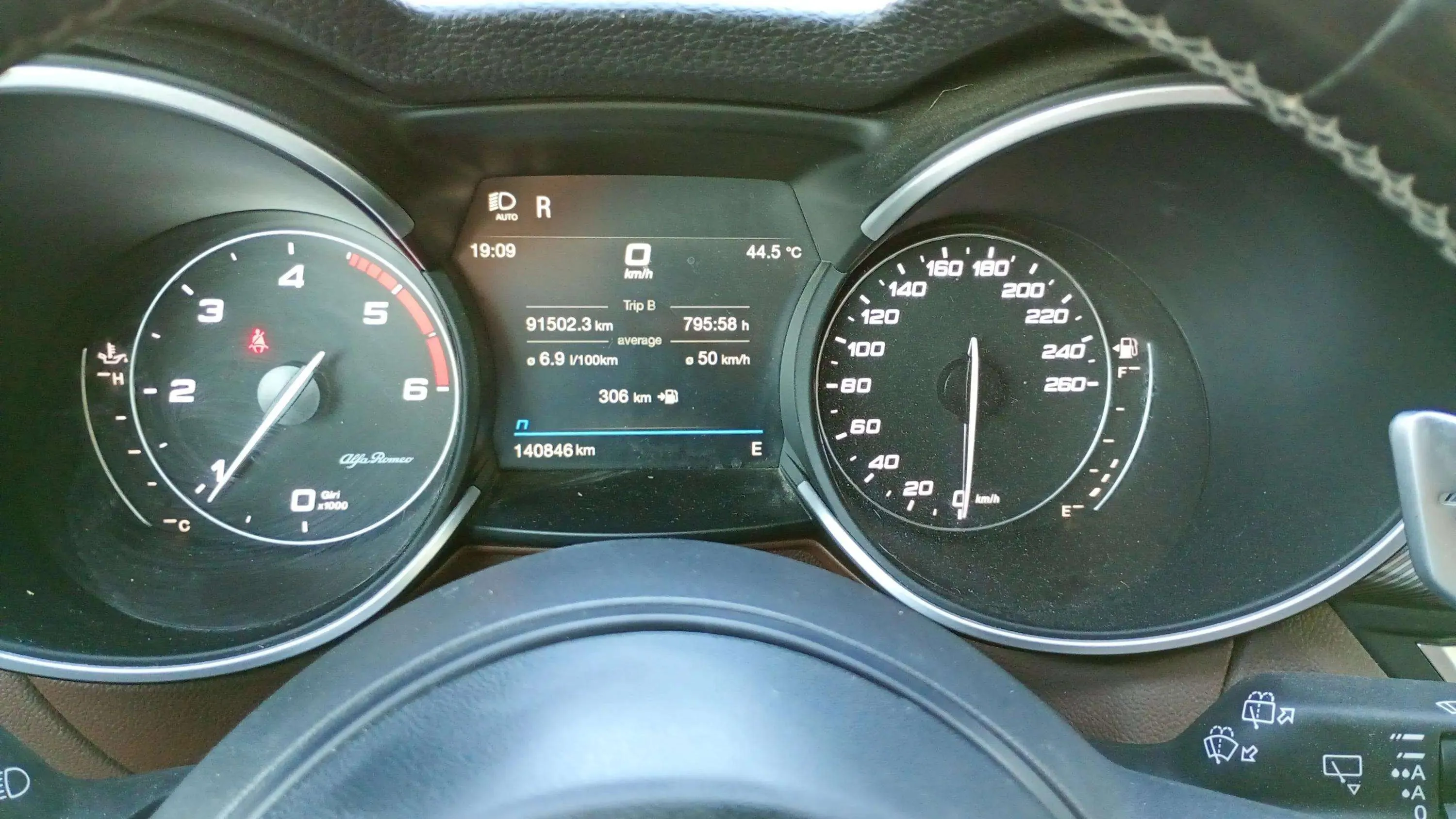 Alfa Romeo Stelvio 2.2 Diésel Veloce Q4 - foto 11