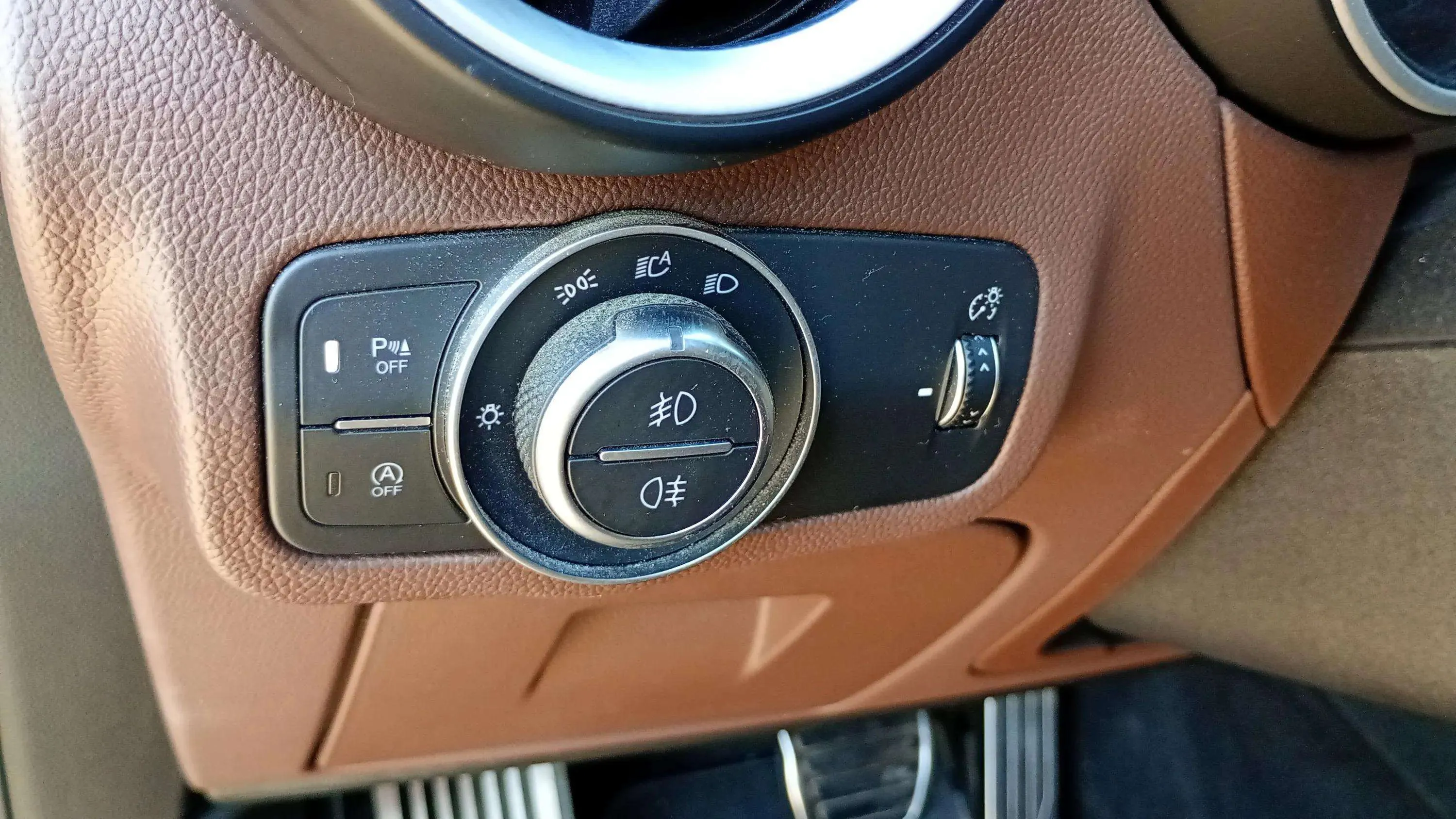 Alfa Romeo Stelvio 2.2 Diésel Veloce Q4 - foto 15