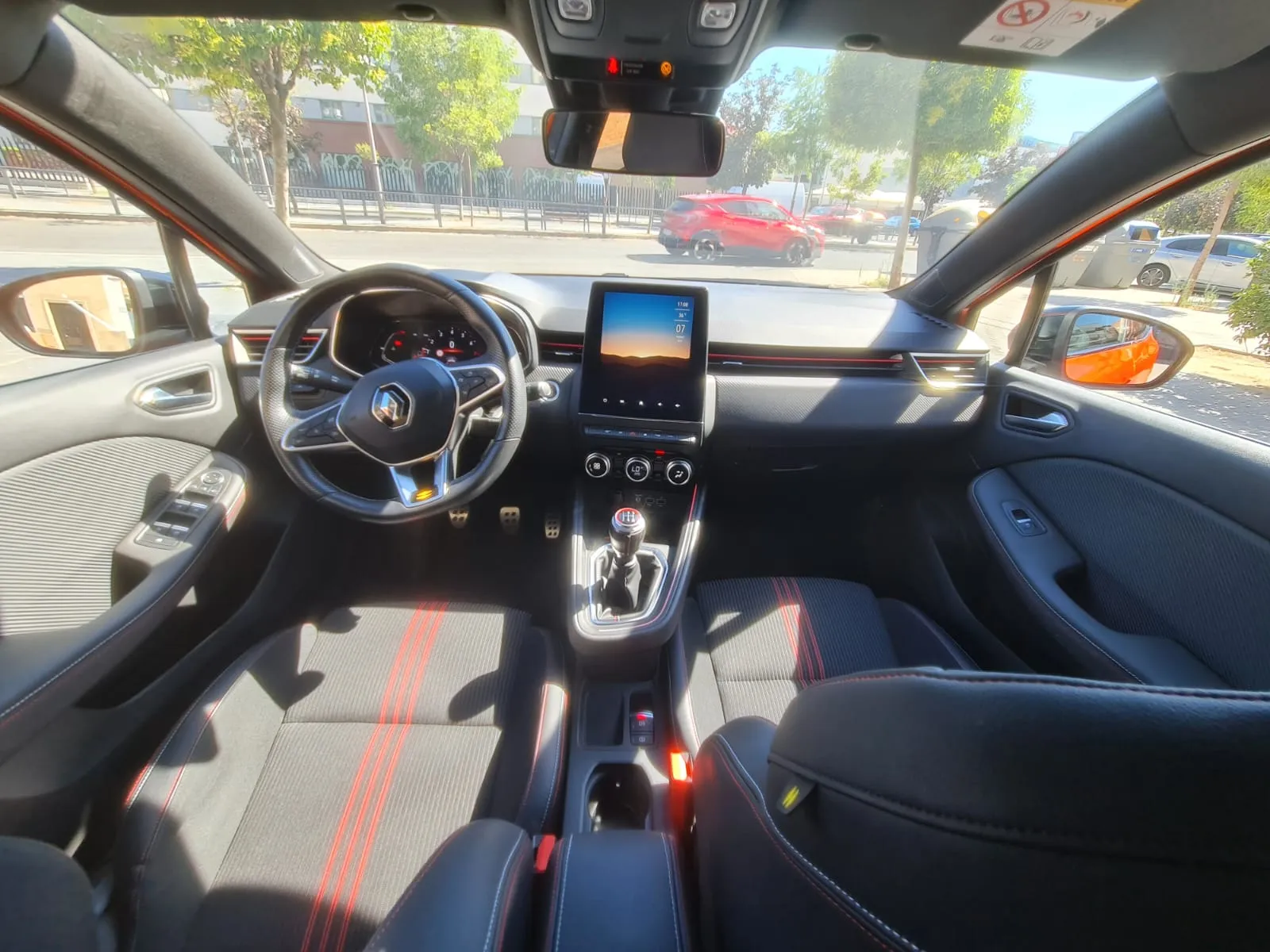 Renault Clio RS Line TCe - foto 13