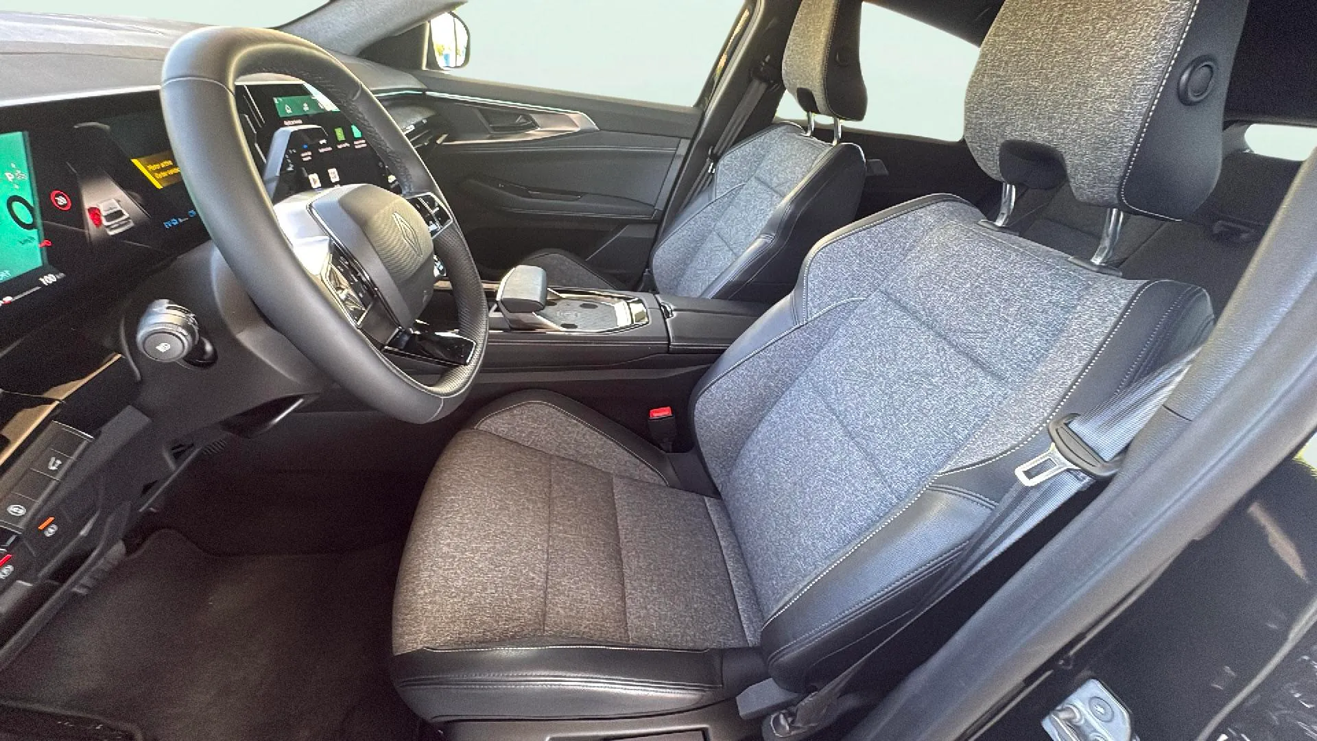 Renault Rafale Techno E-Tech full hybrid - foto 26