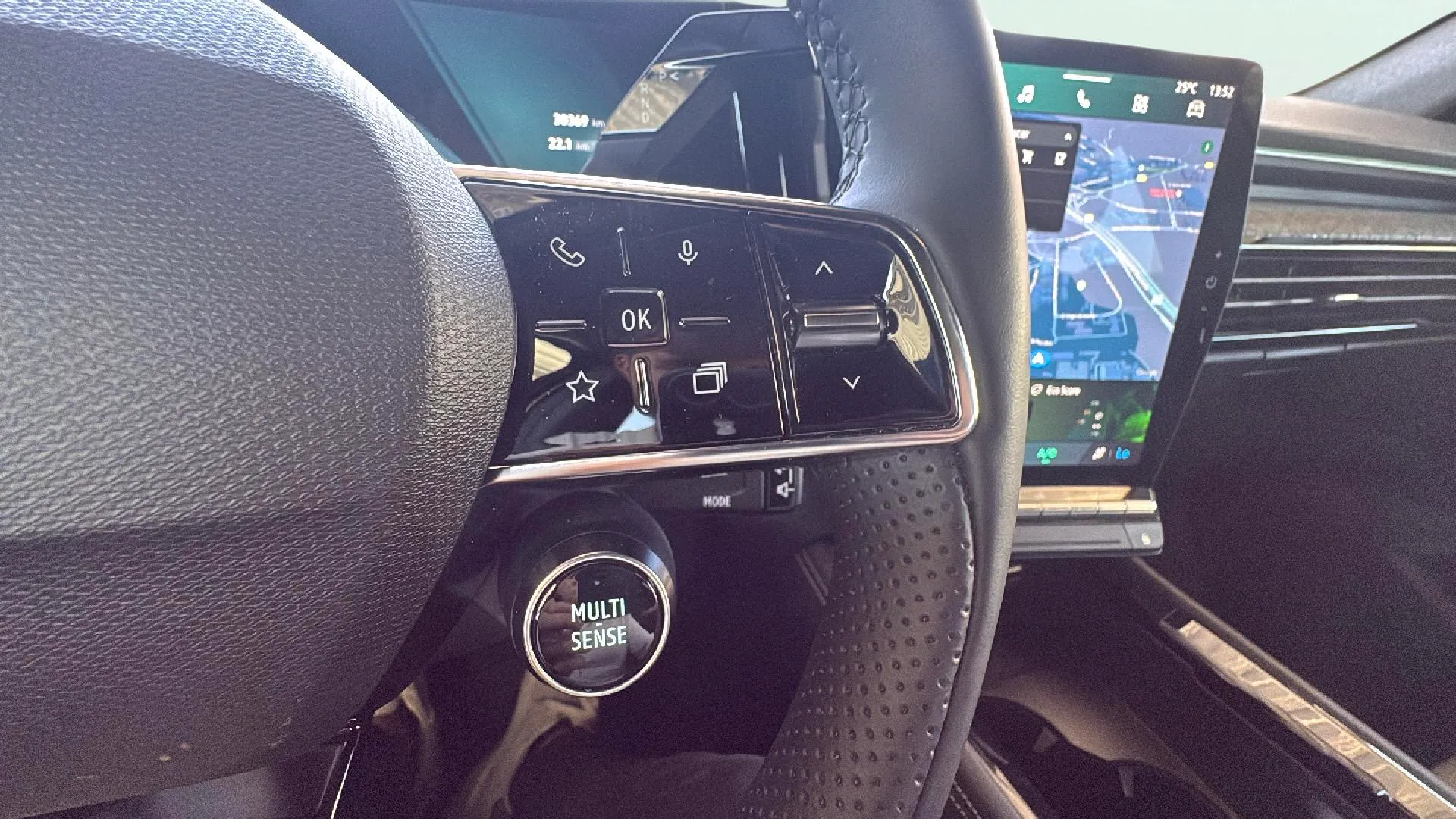 Renault Rafale Techno E-Tech full hybrid - foto 12