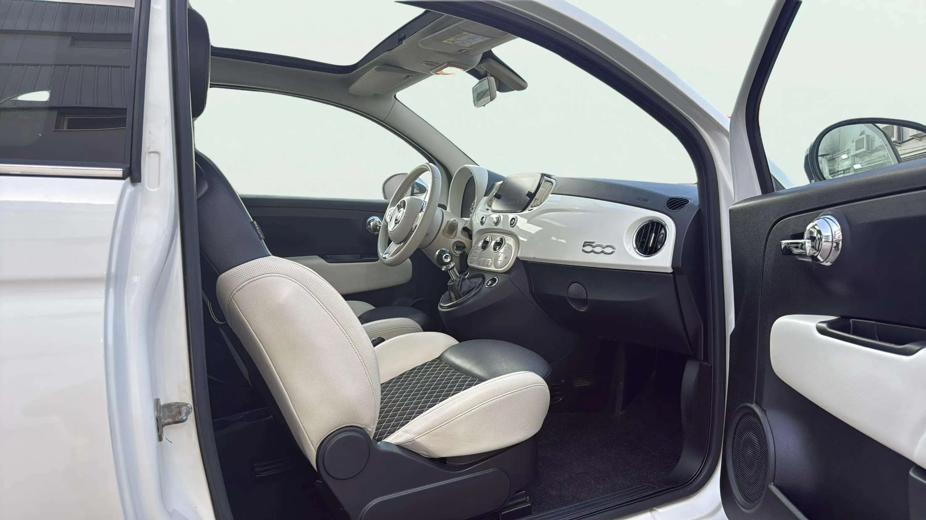Fiat 500 Dolcevita 1.0 Hybrid - foto 13