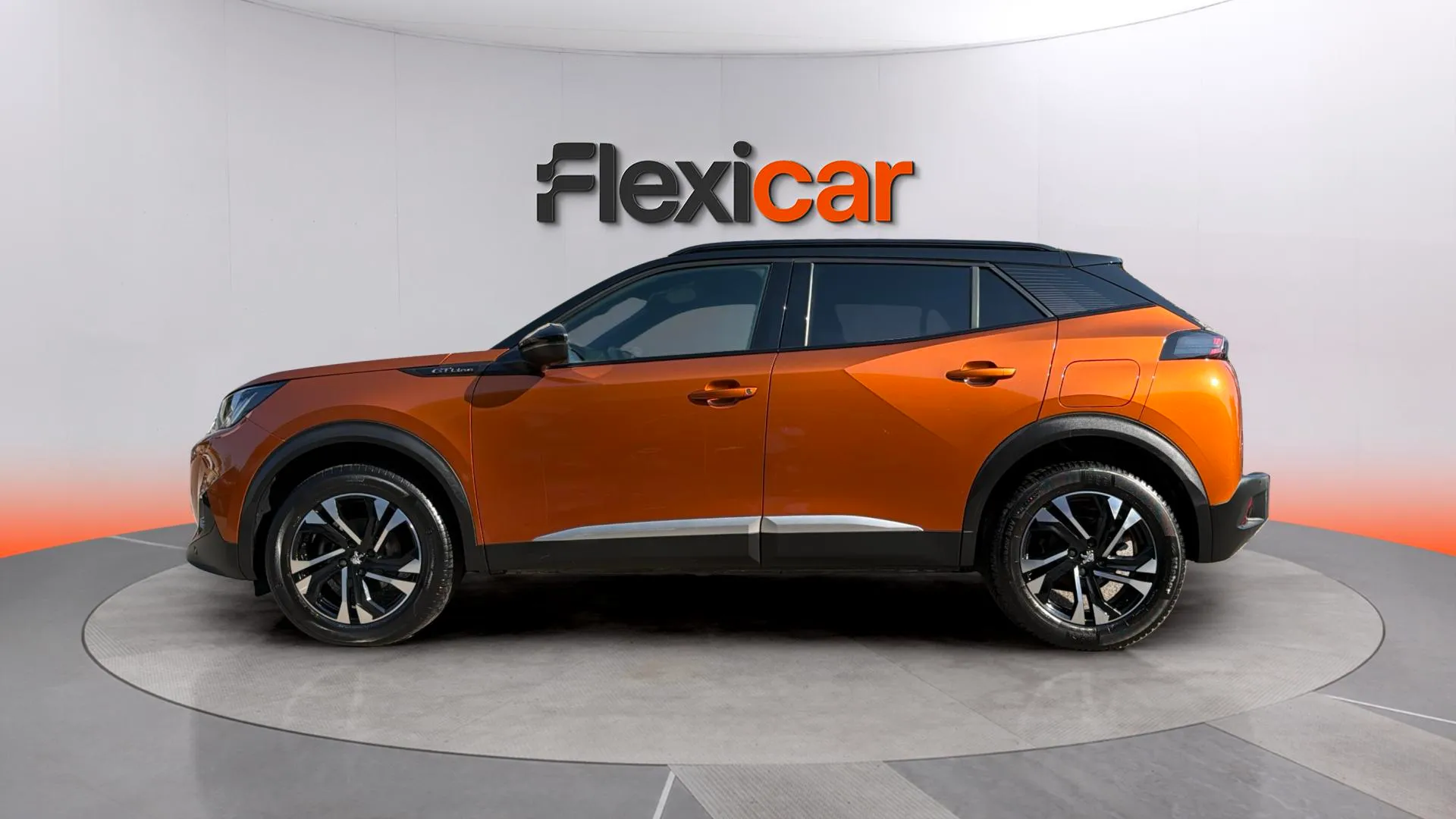 Peugeot 2008 Allure Pack PureTech 130 BVM6 - foto 4
