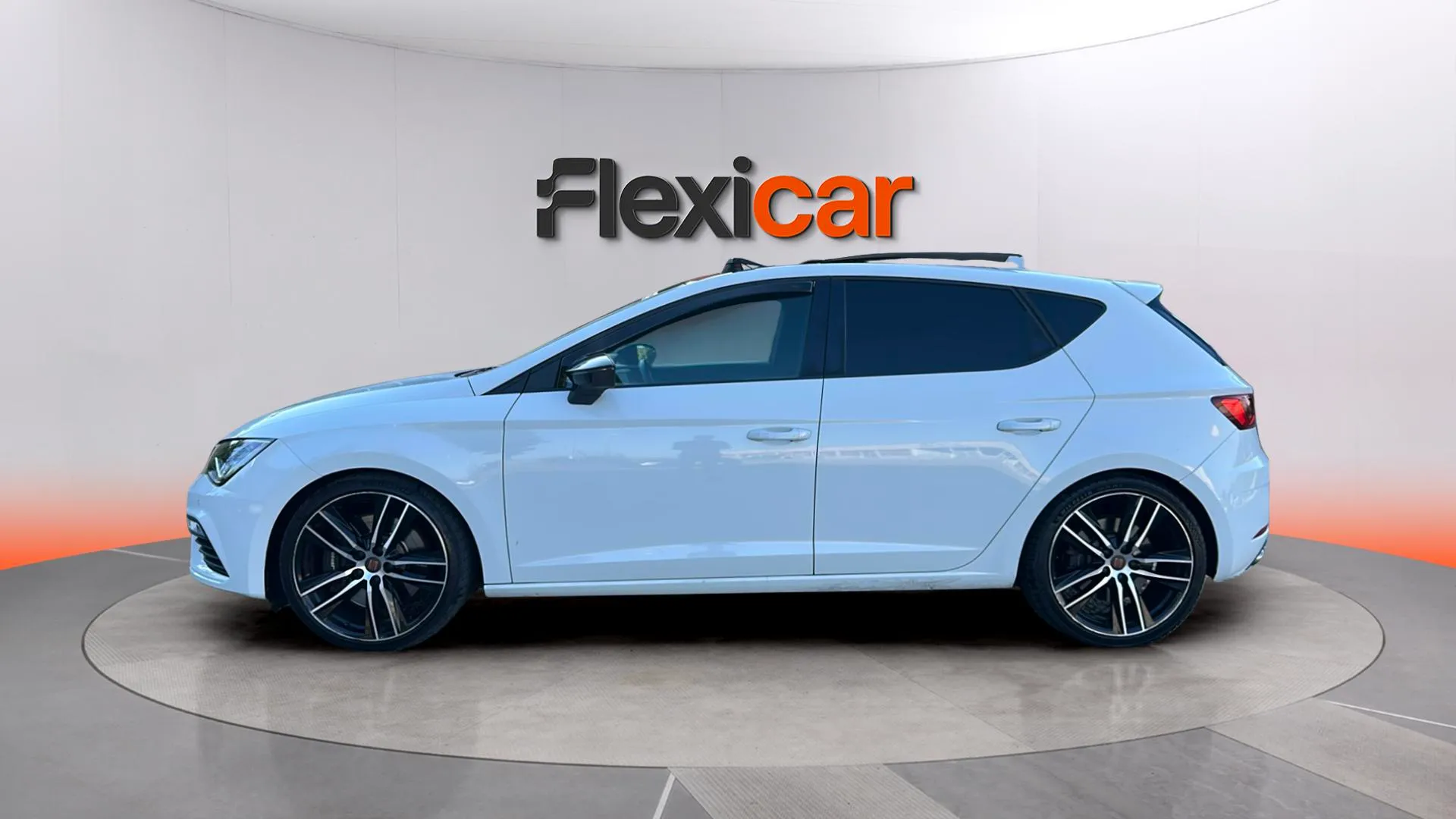 SEAT León 2.0 TSI DSG-7 Cupra - foto 6