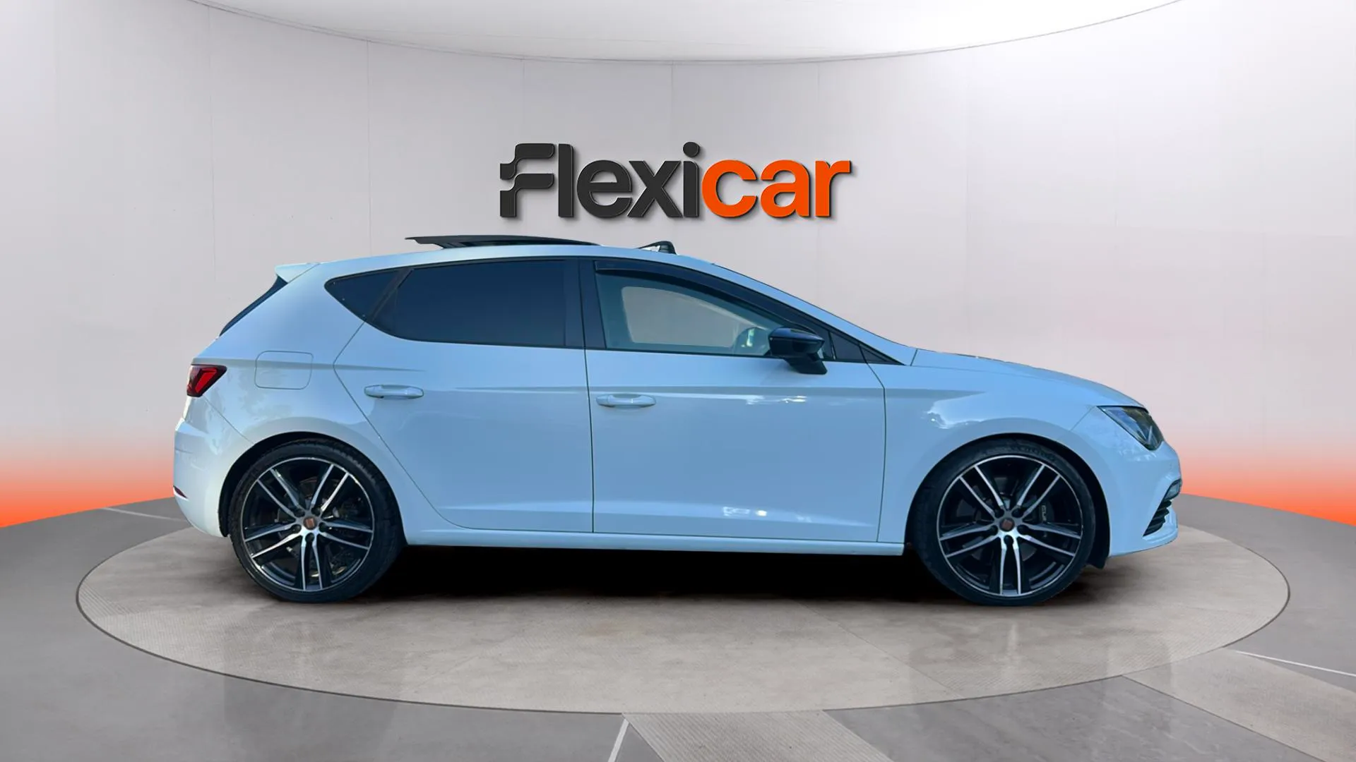 SEAT León 2.0 TSI DSG-7 Cupra - foto 8