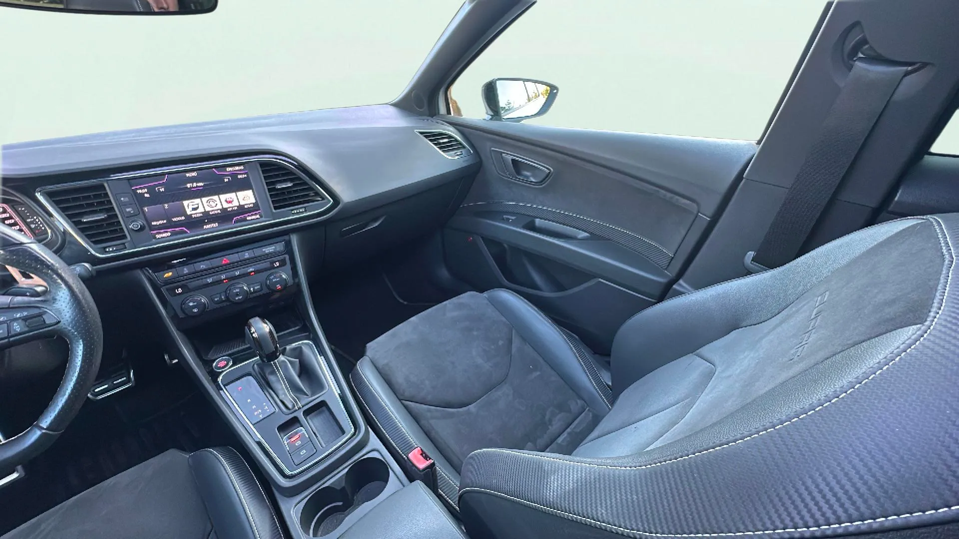 SEAT León 2.0 TSI DSG-7 Cupra - foto 9