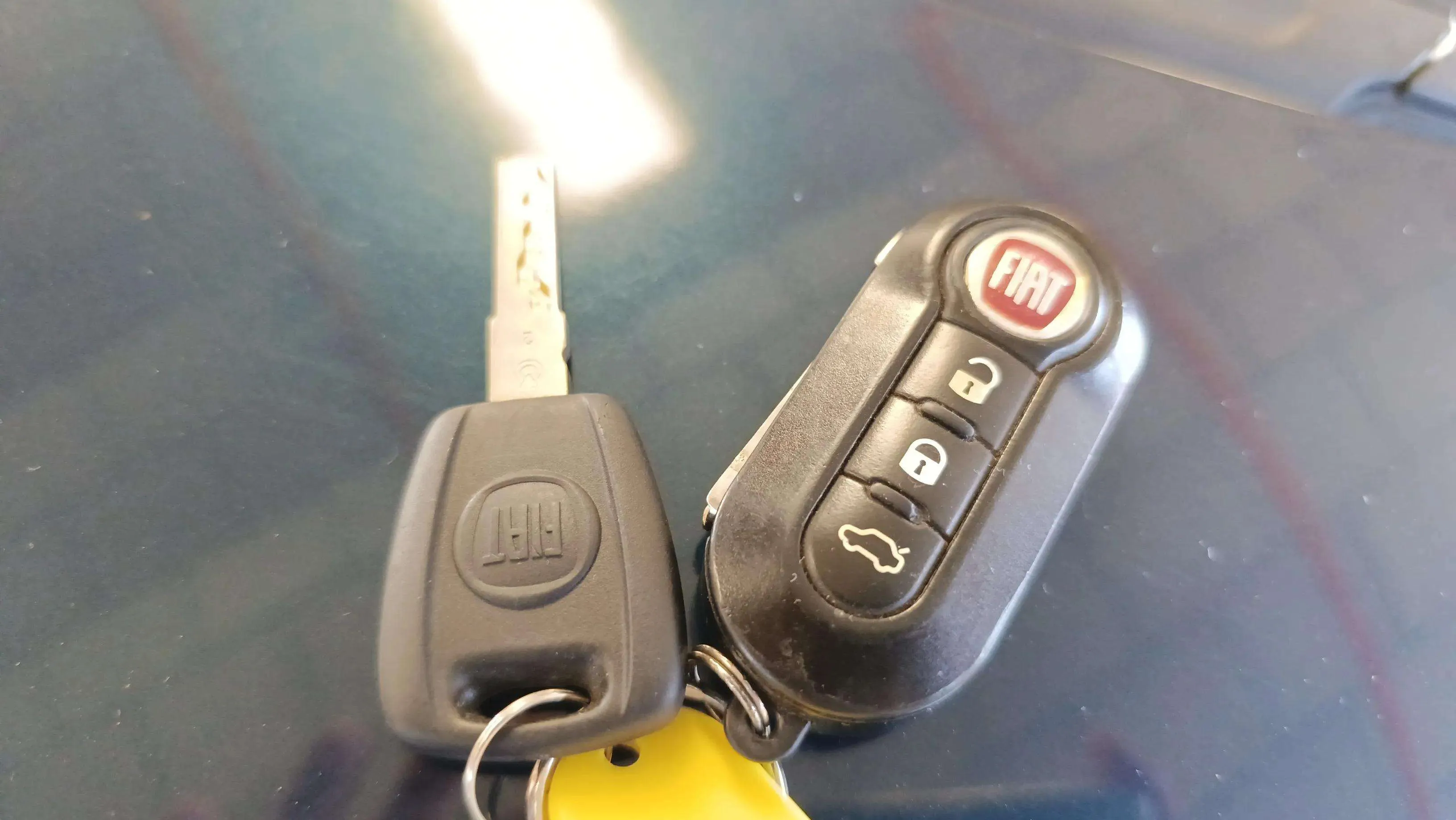Fiat 500 Dolcevita 1.0 Hybrid - foto 35