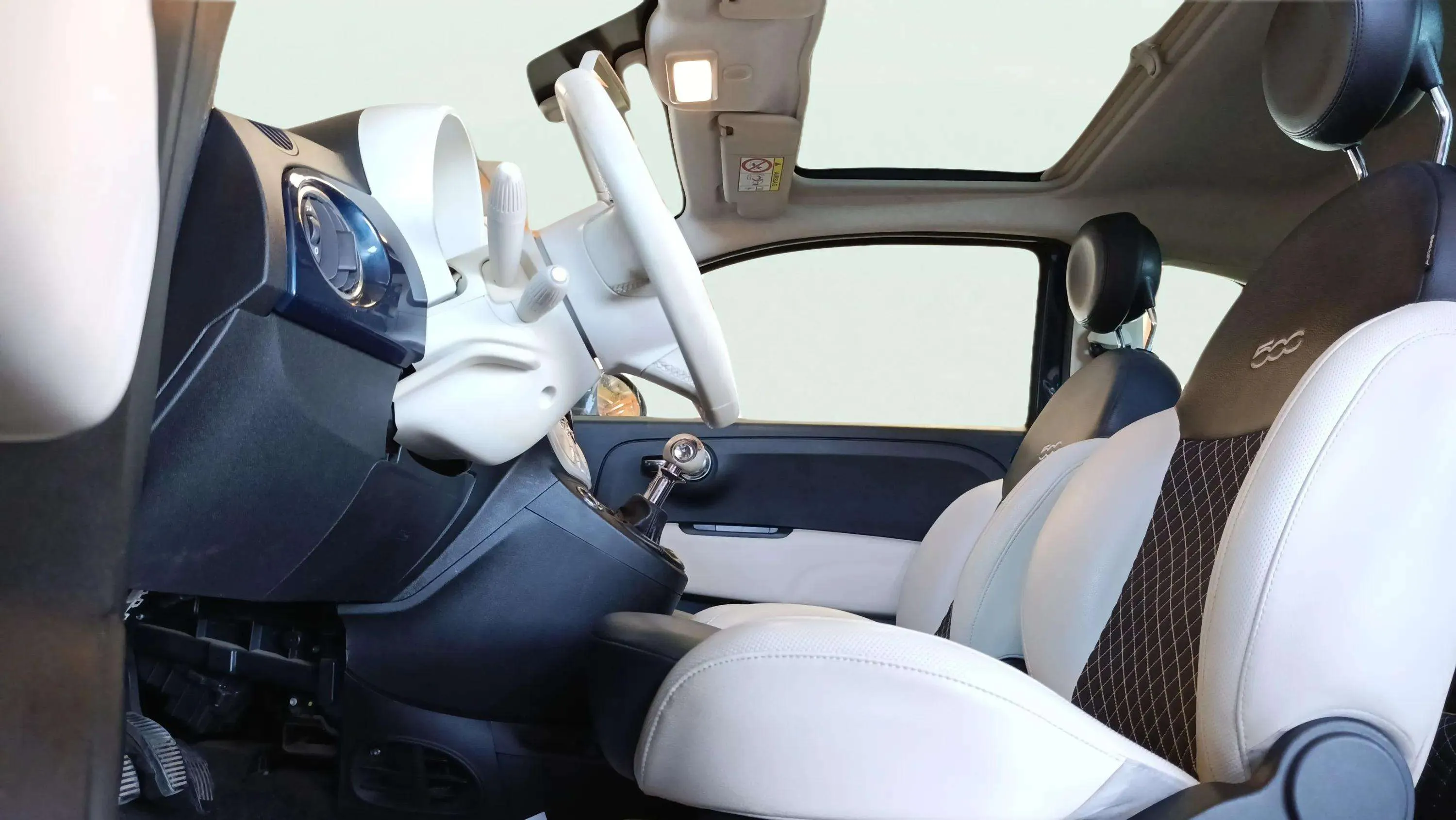 Fiat 500 Dolcevita 1.0 Hybrid - foto 28