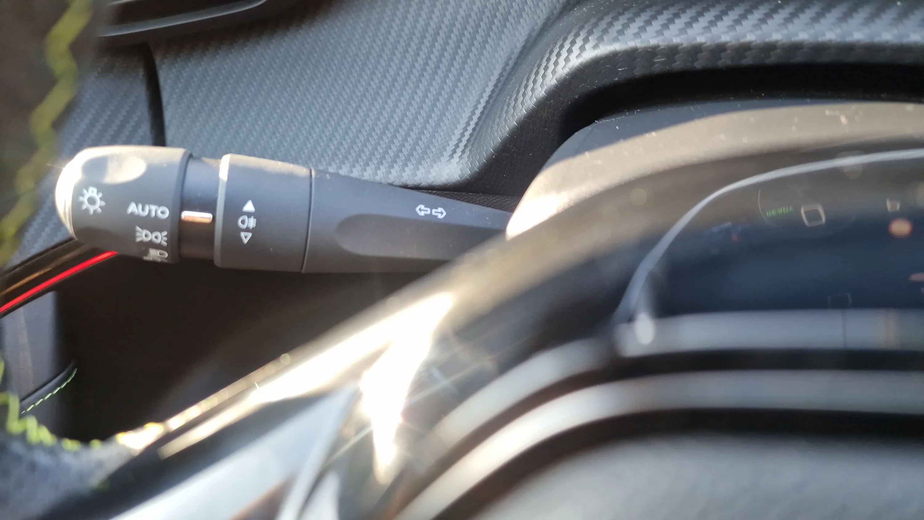 Peugeot 2008 Eléctrico GT 156 - foto 17