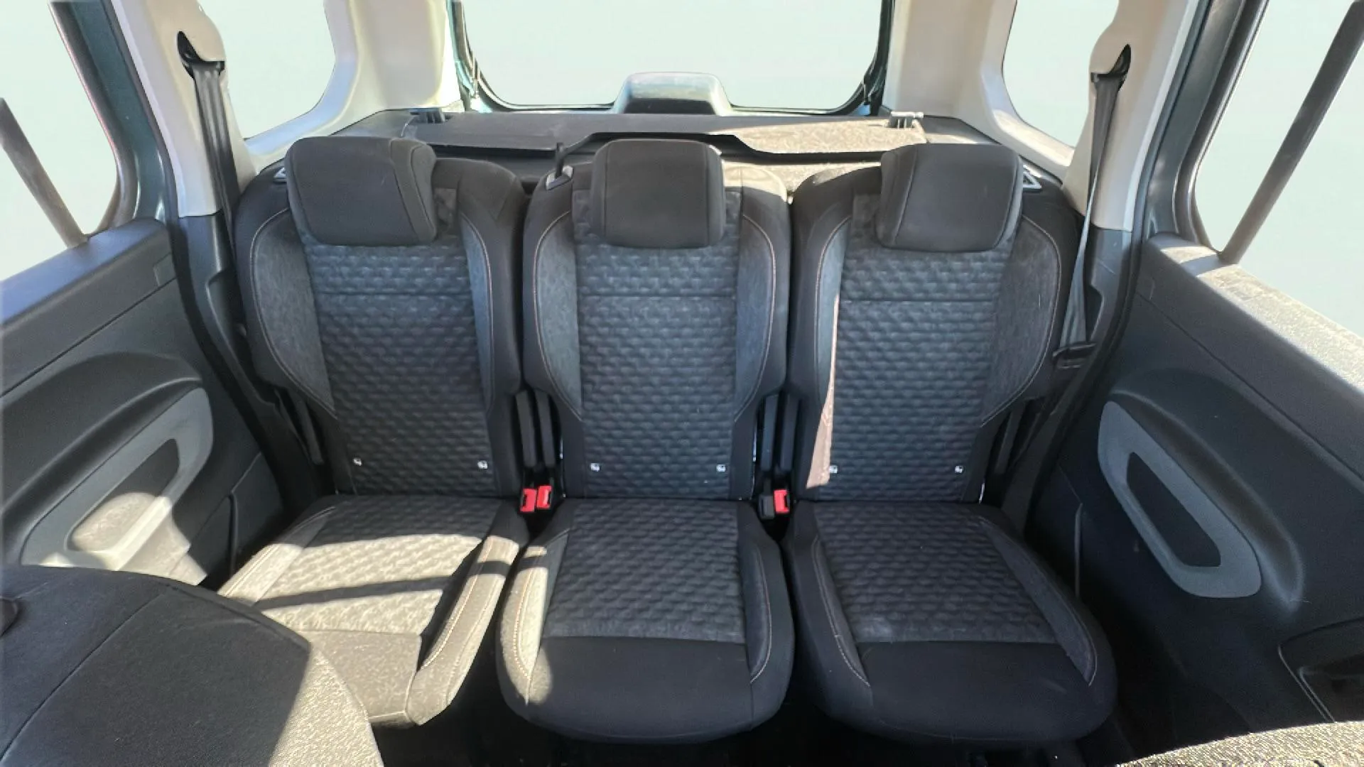 Peugeot Rifter GT BlueHDi 130 EAT8 Standard - foto 12