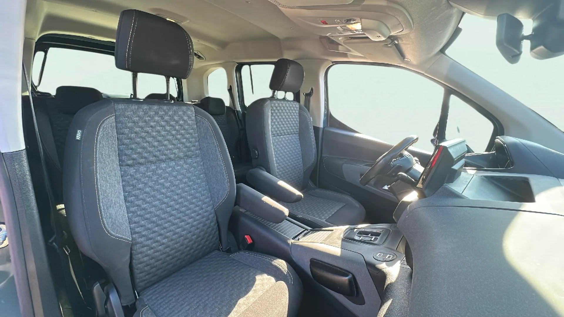 Peugeot Rifter GT BlueHDi 130 EAT8 Standard - foto 10