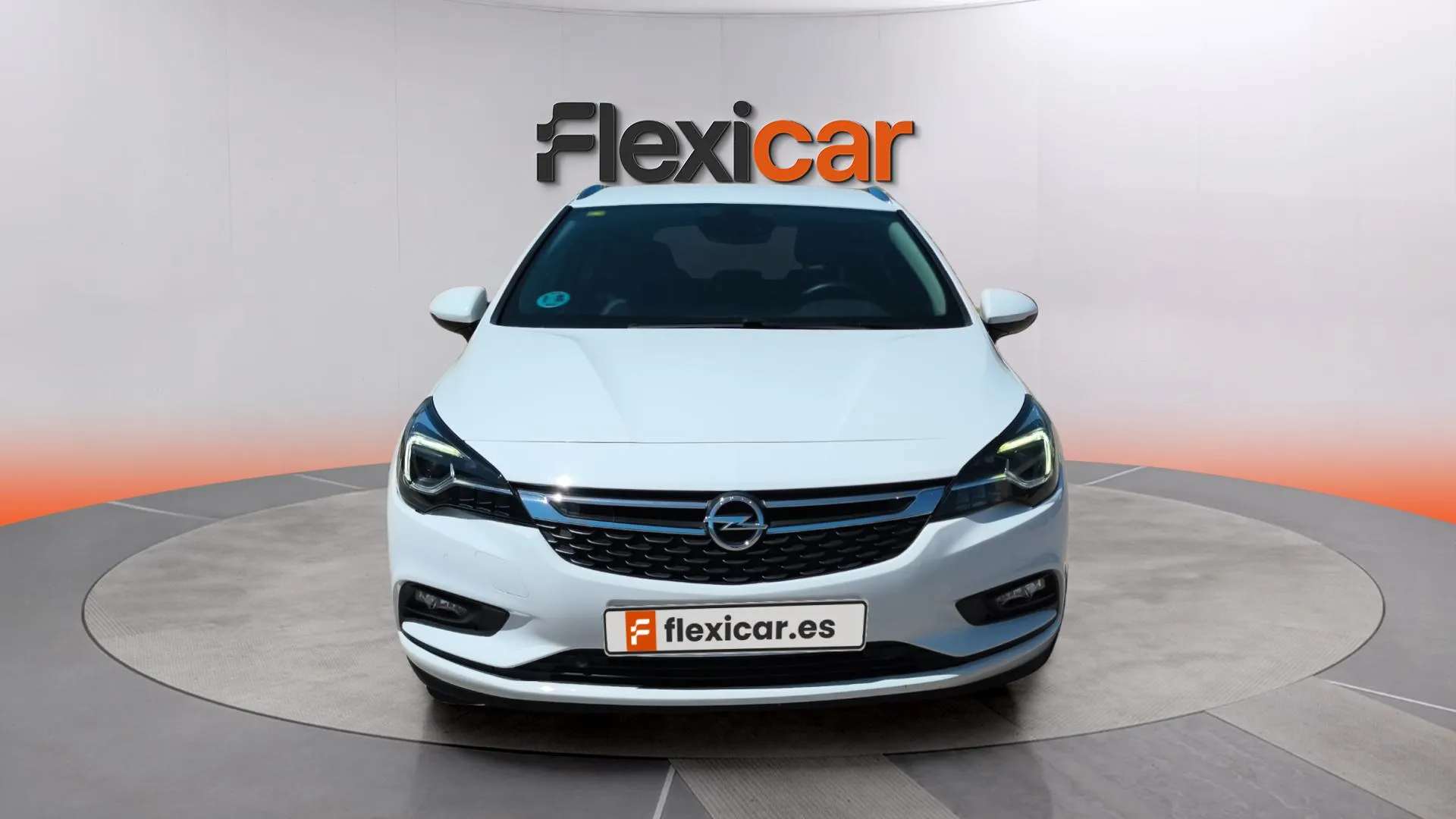 Opel Astra 1.6 CDTi Innovation ST - foto 8