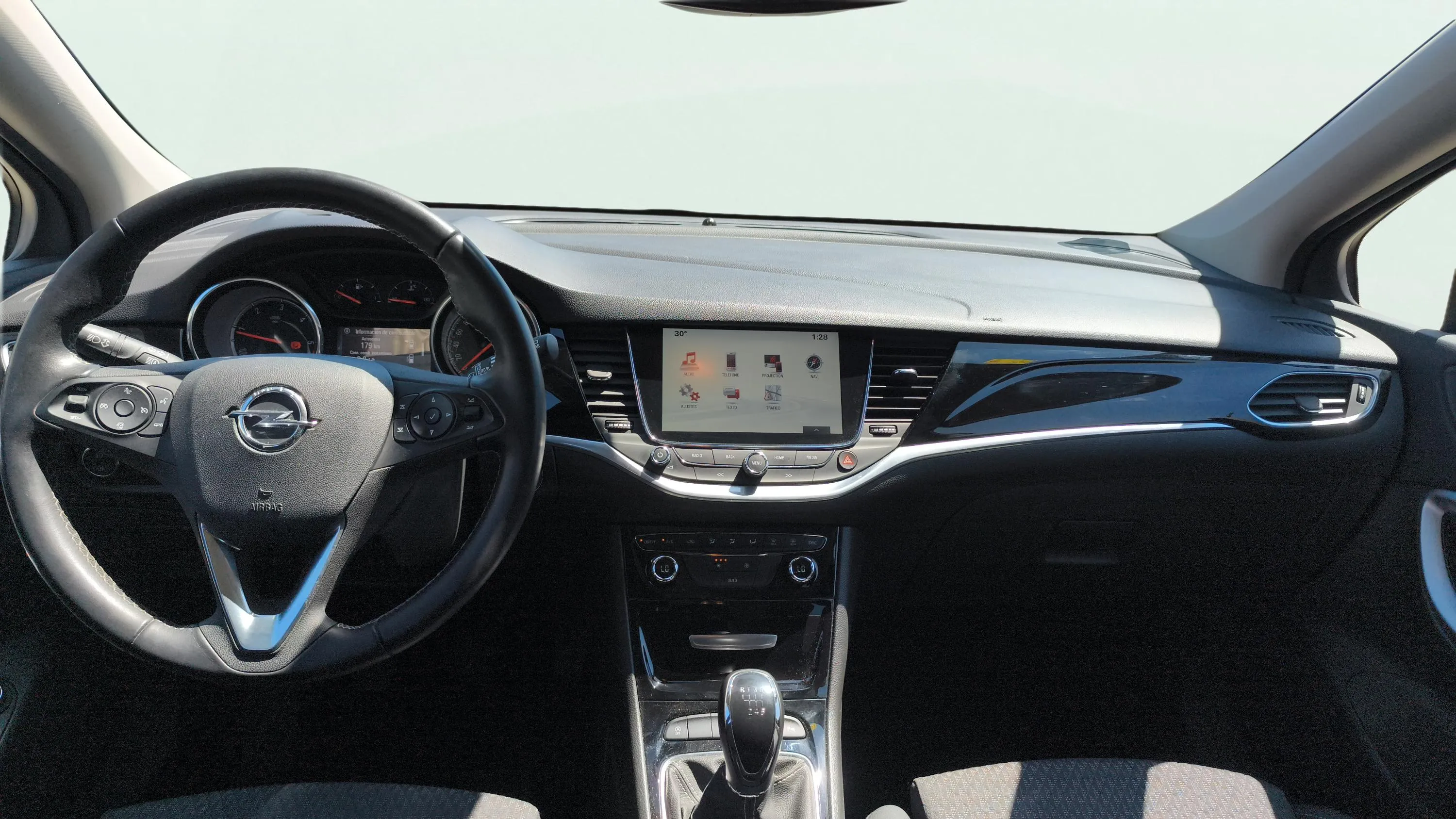 Opel Astra 1.6 CDTi Innovation ST - foto 9