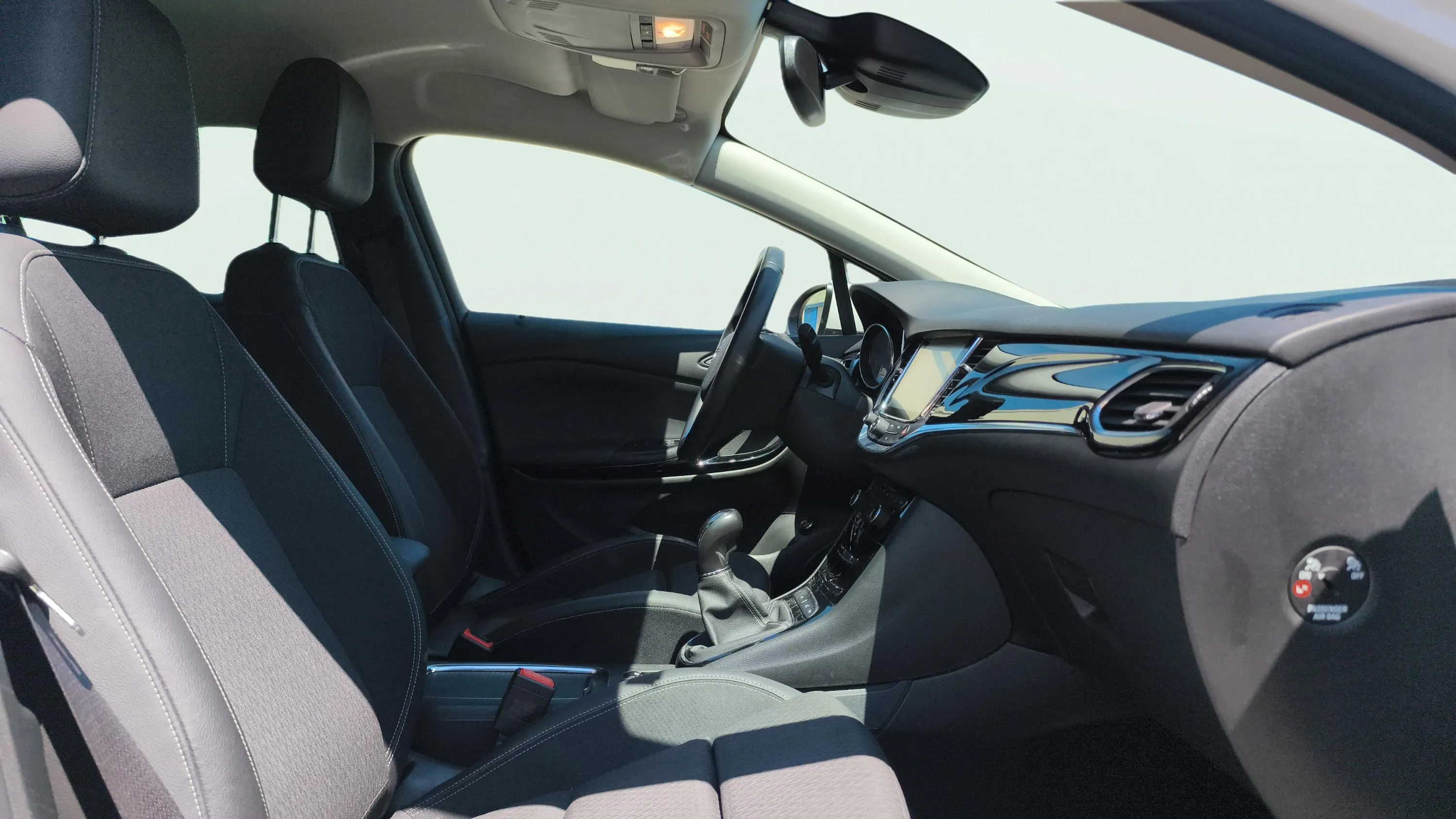 Opel Astra 1.6 CDTi Innovation ST - foto 13