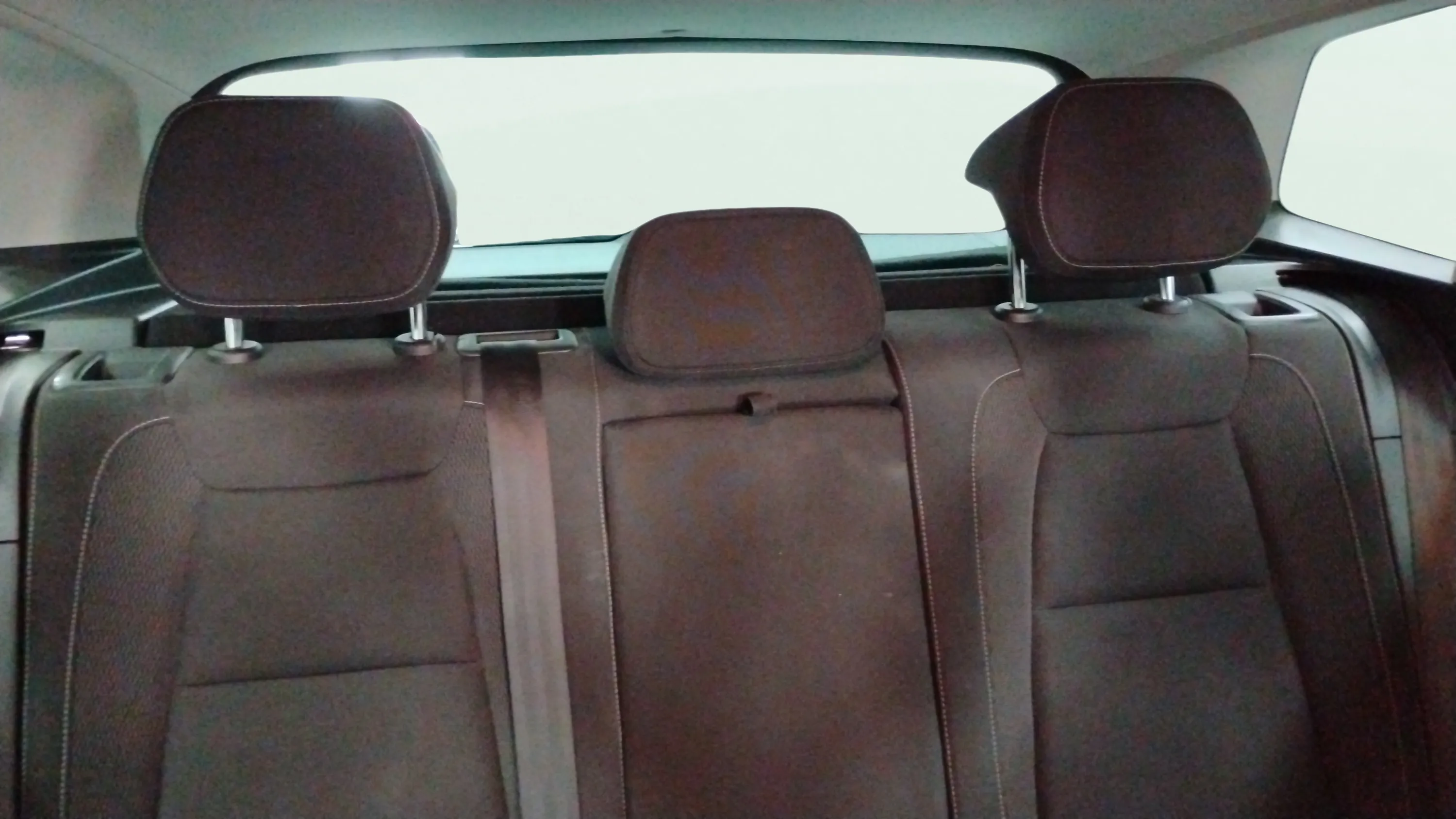 Škoda Karoq 1.5 TSI DSG ACT Design - foto 12