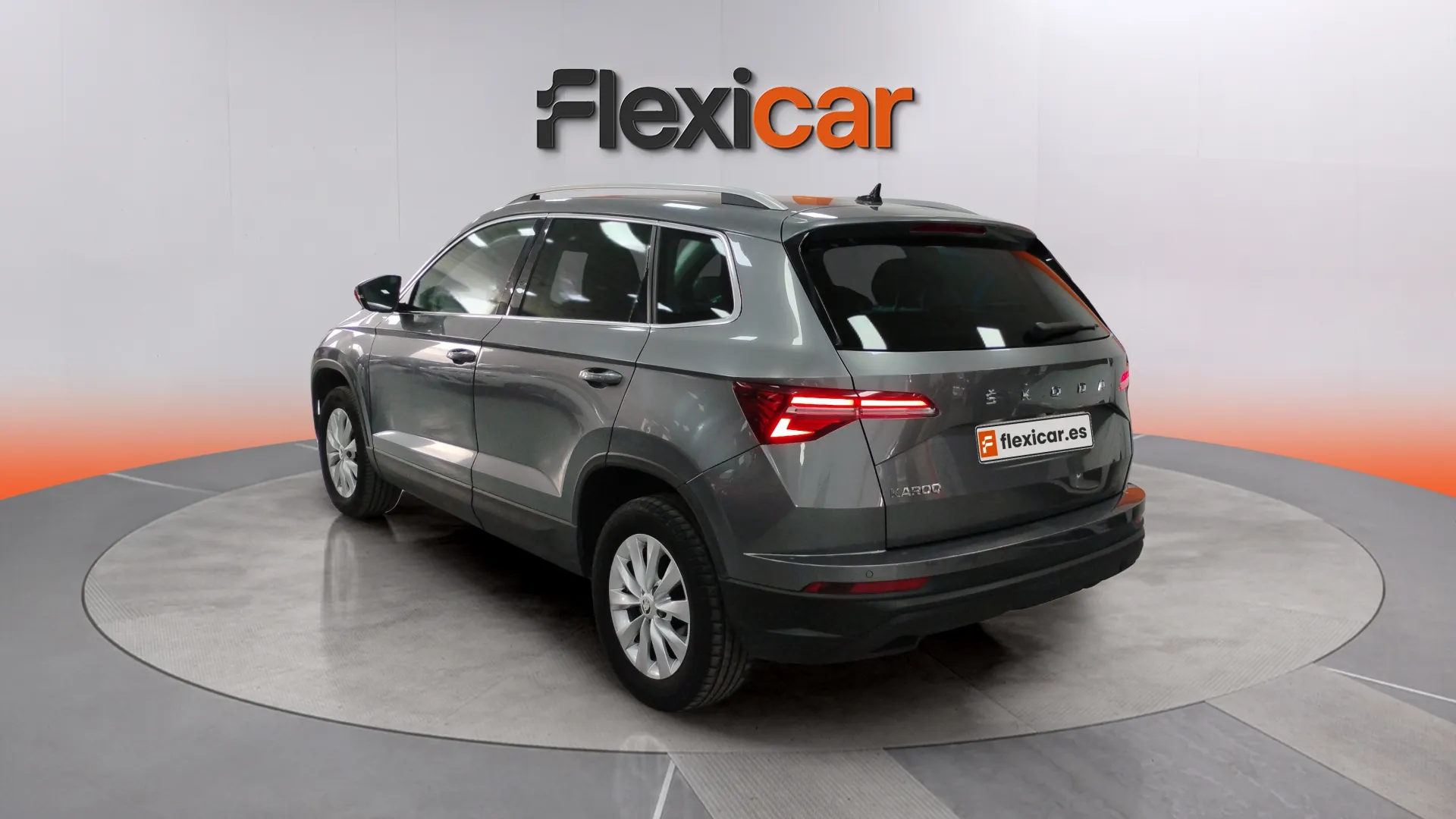 Škoda Karoq 1.5 TSI DSG ACT Design - foto 4