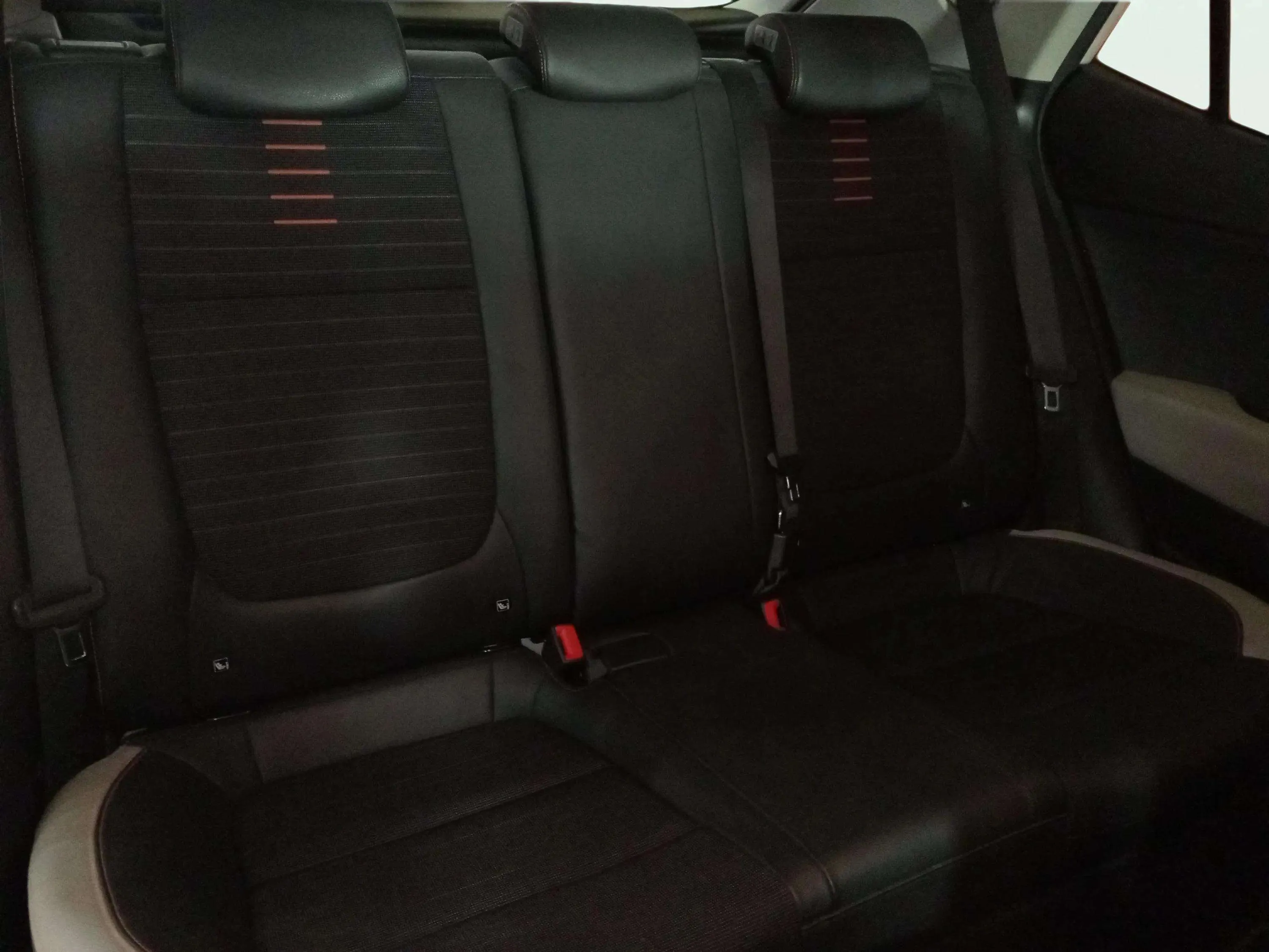 Kia Stonic 1.0 T-GDi Drive Eco-Dynam - foto 14
