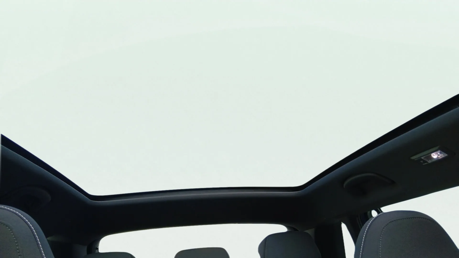 Škoda Kamiq 1.5 TSI DSG Montecarlo - foto 19