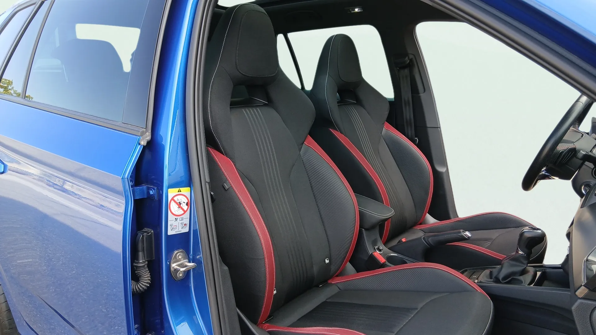 Škoda Kamiq 1.5 TSI DSG Montecarlo - foto 21