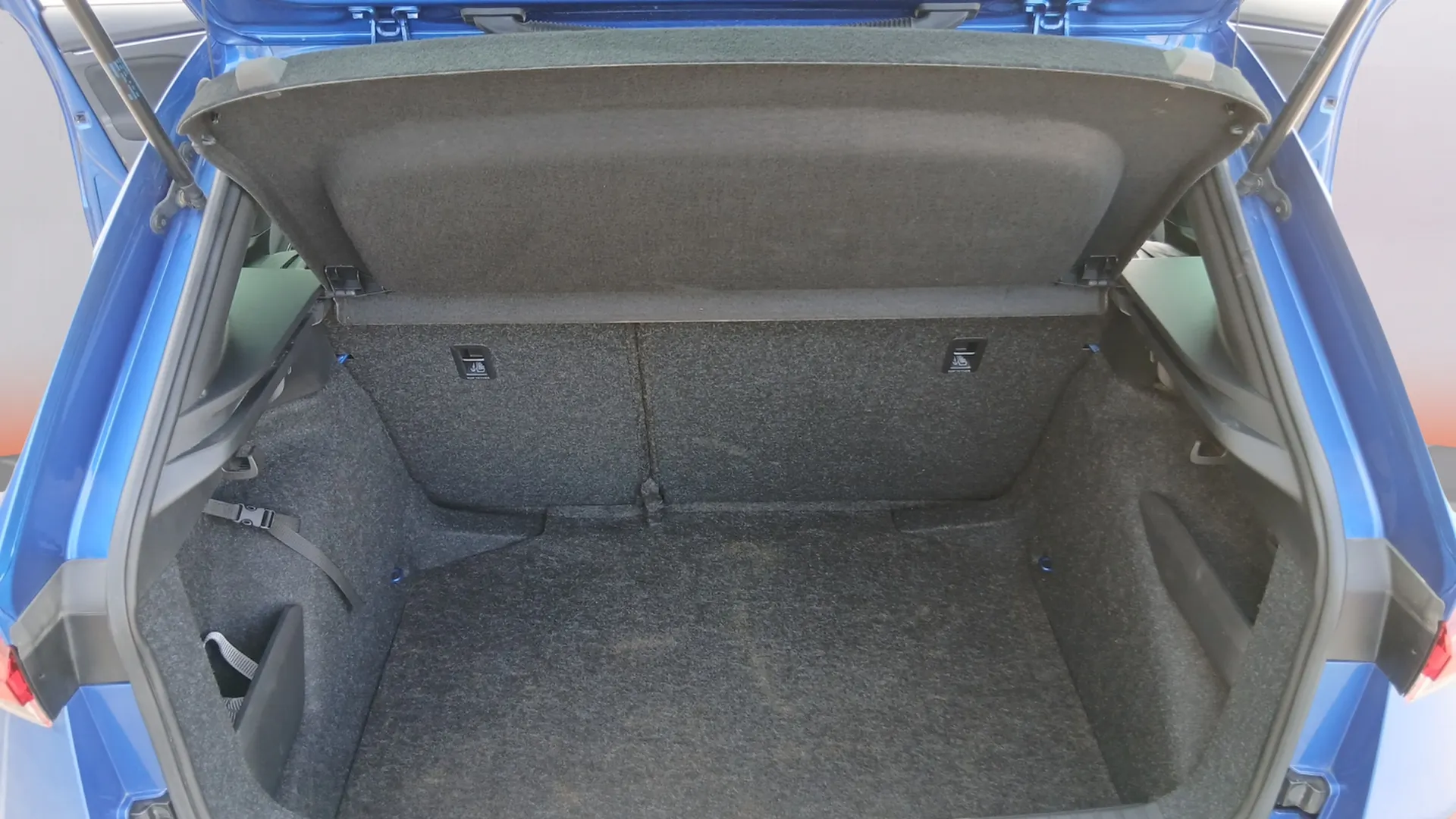 Škoda Kamiq 1.5 TSI DSG Montecarlo - foto 25