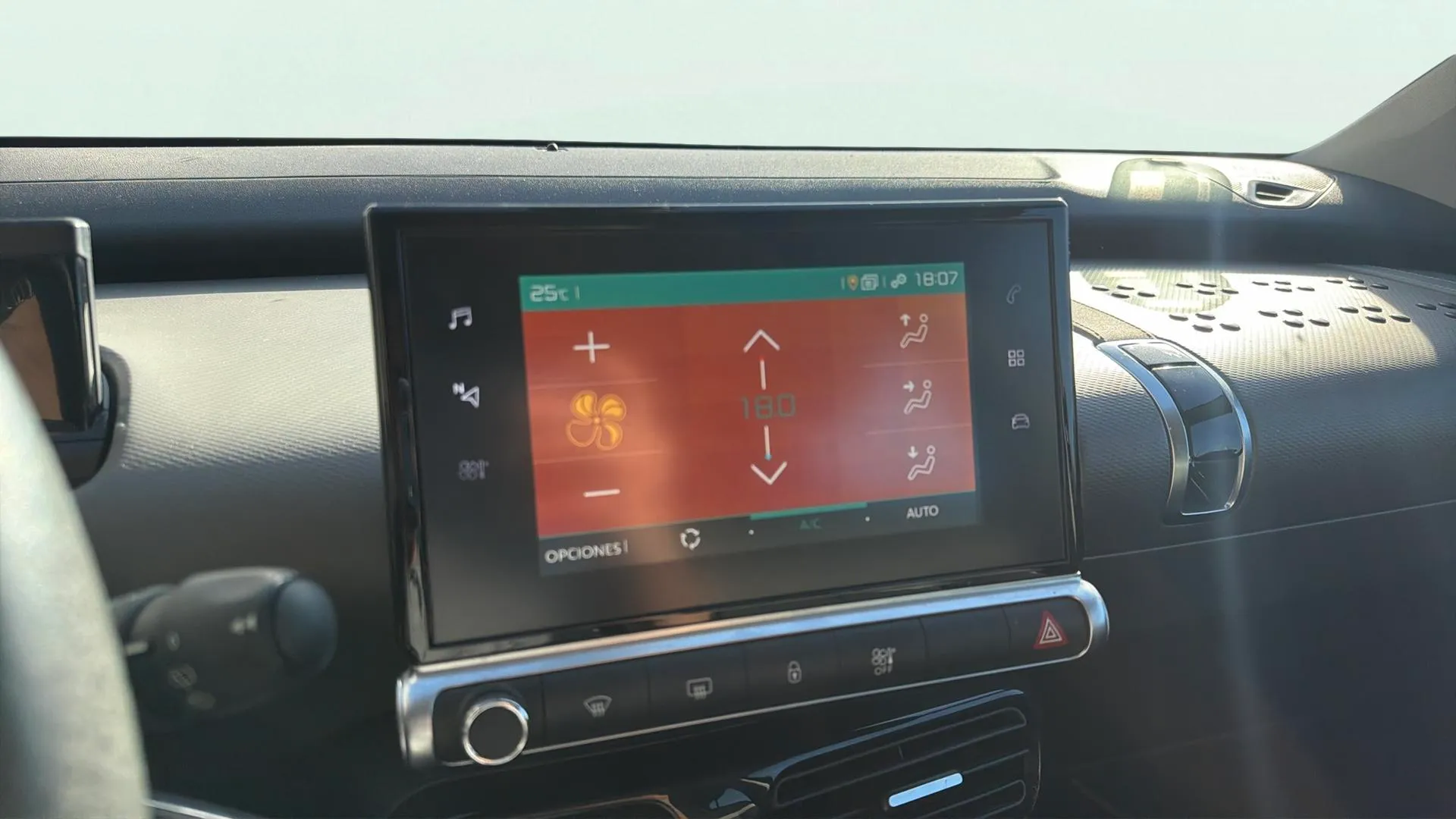 Citroën C4 Cactus BlueHDi 100 Feel - foto 11