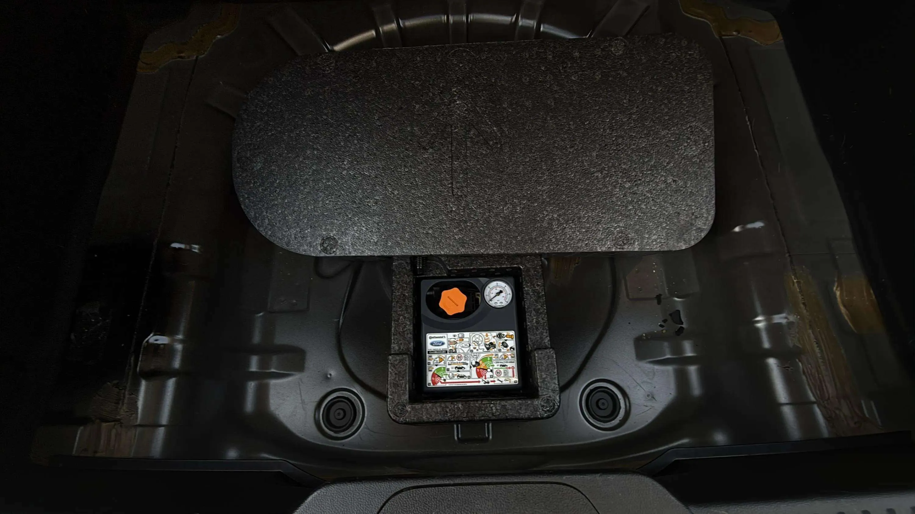 Ford Focus 1.0 EcoBoost ST-Line - foto 24