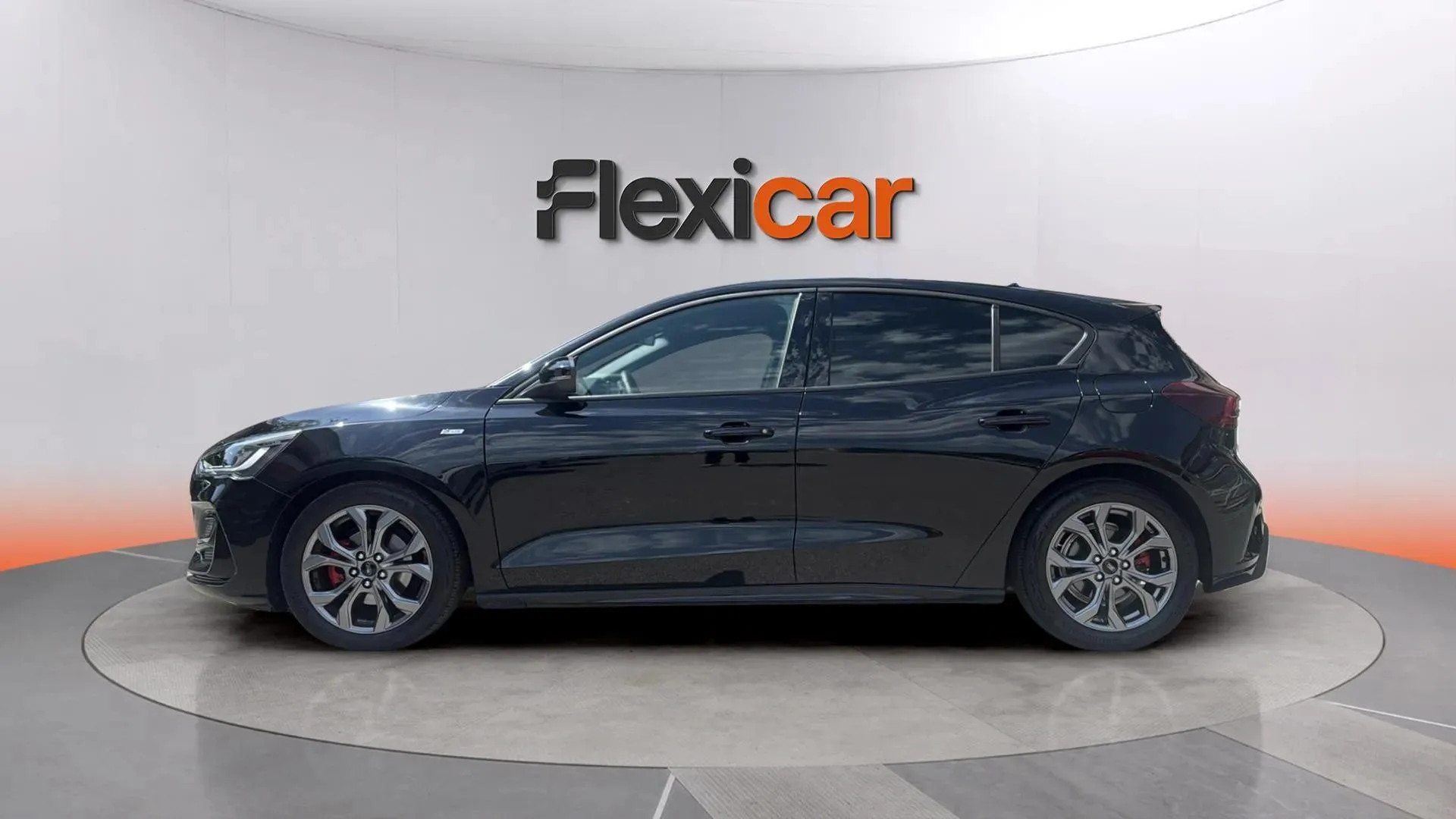 Ford Focus 1.0 EcoBoost ST-Line - foto 5