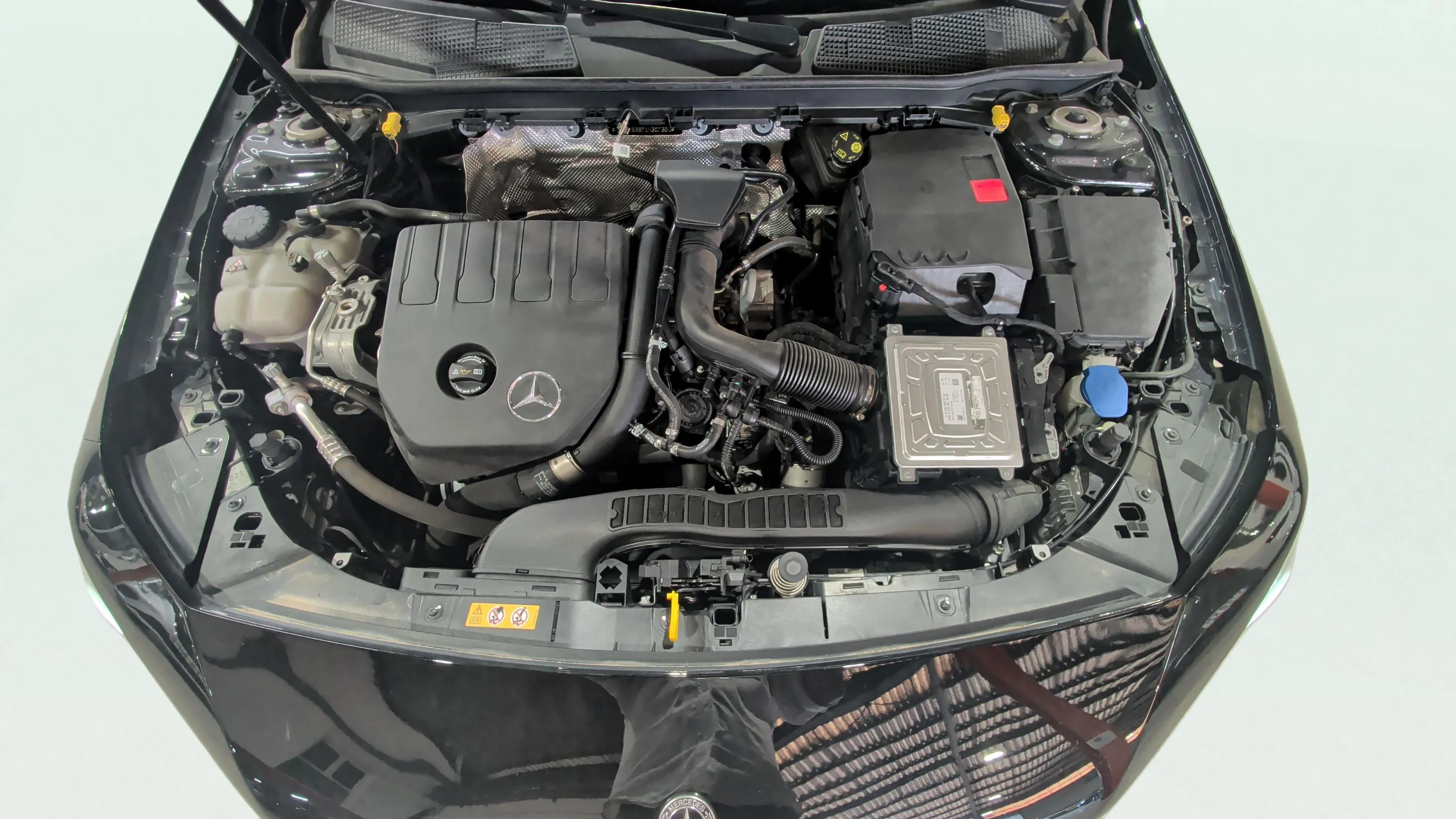 Mercedes-Benz CLA 200 - foto 30