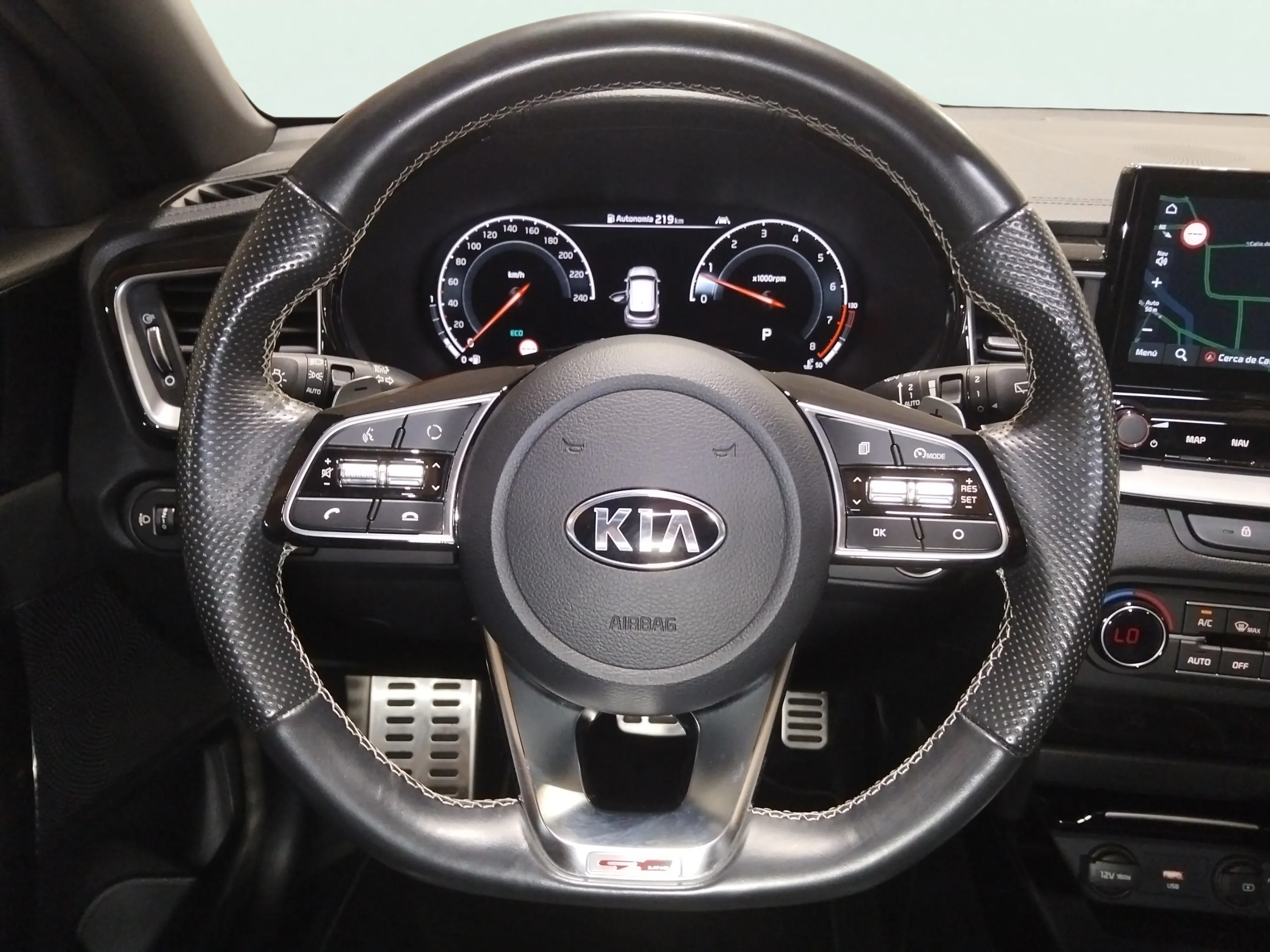 Kia Ceed 1.5 MHEV GT Line DCT - foto 11
