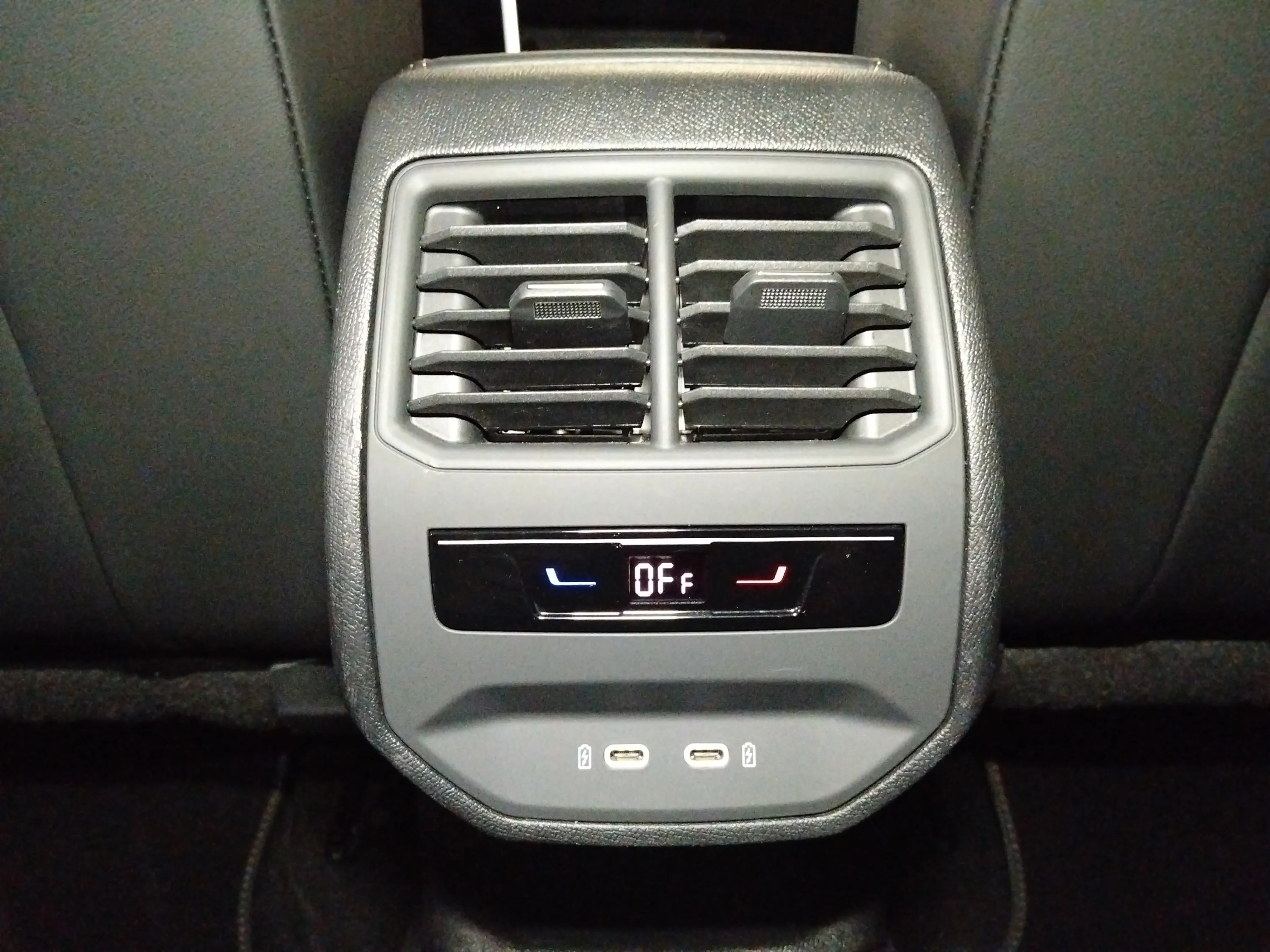 Cupra Formentor 1.5 TSI DSG - foto 19