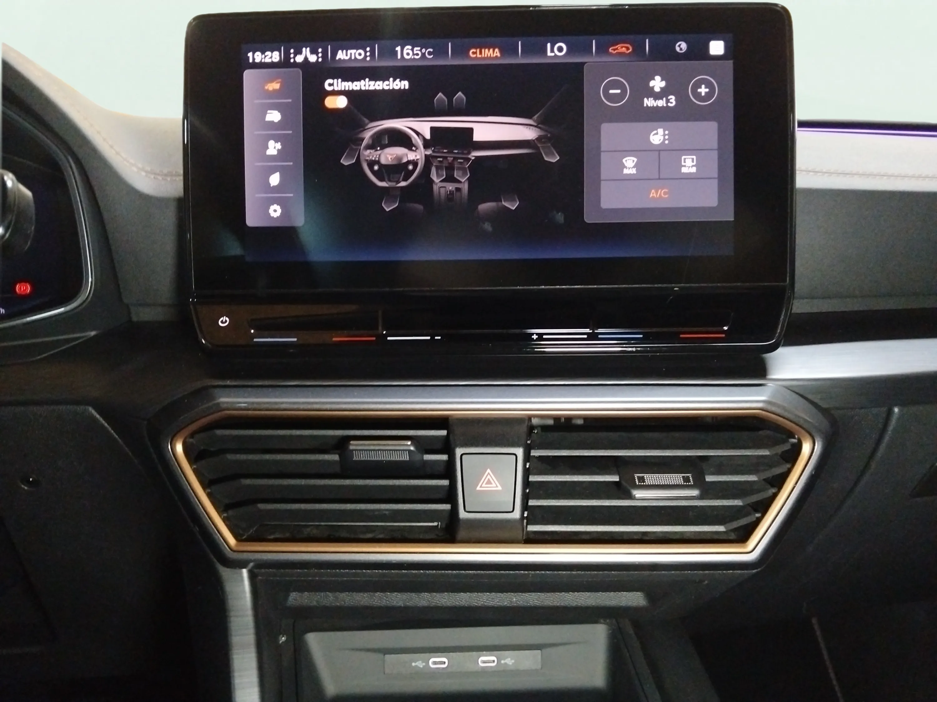 Cupra Formentor 1.5 TSI DSG - foto 10
