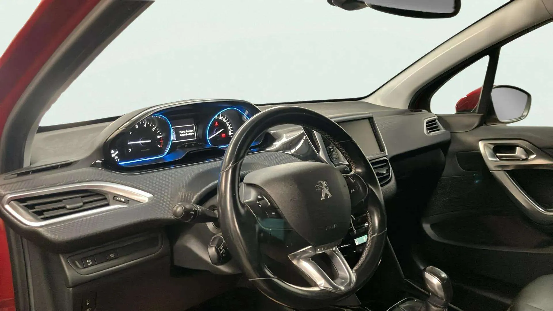 Peugeot 2008 Allure 1.2 PureTech - foto 9