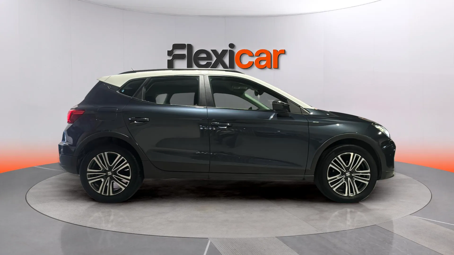 SEAT Arona 1.0 TSI Style - foto 8