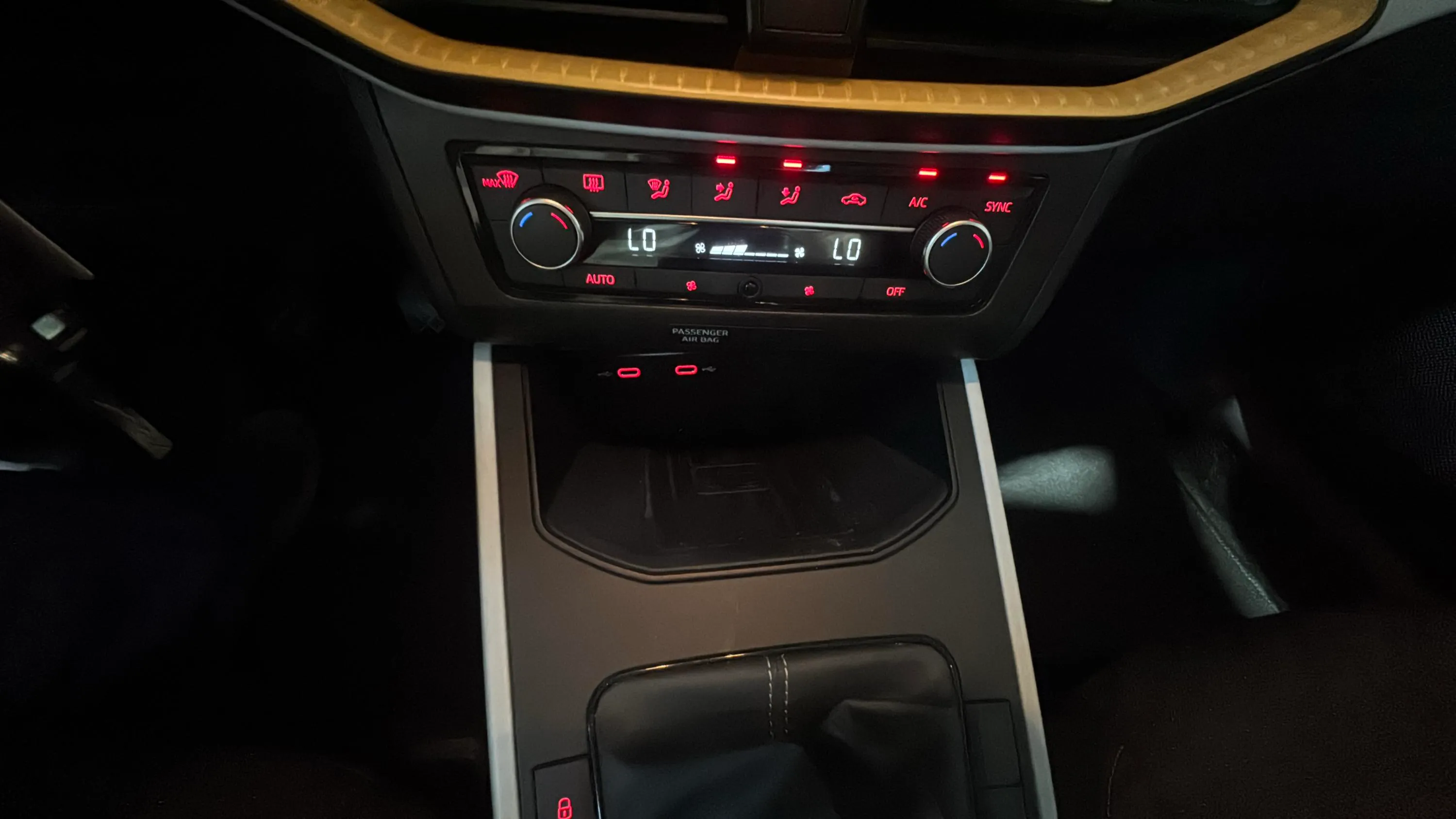 SEAT Arona 1.0 TSI Style - foto 20