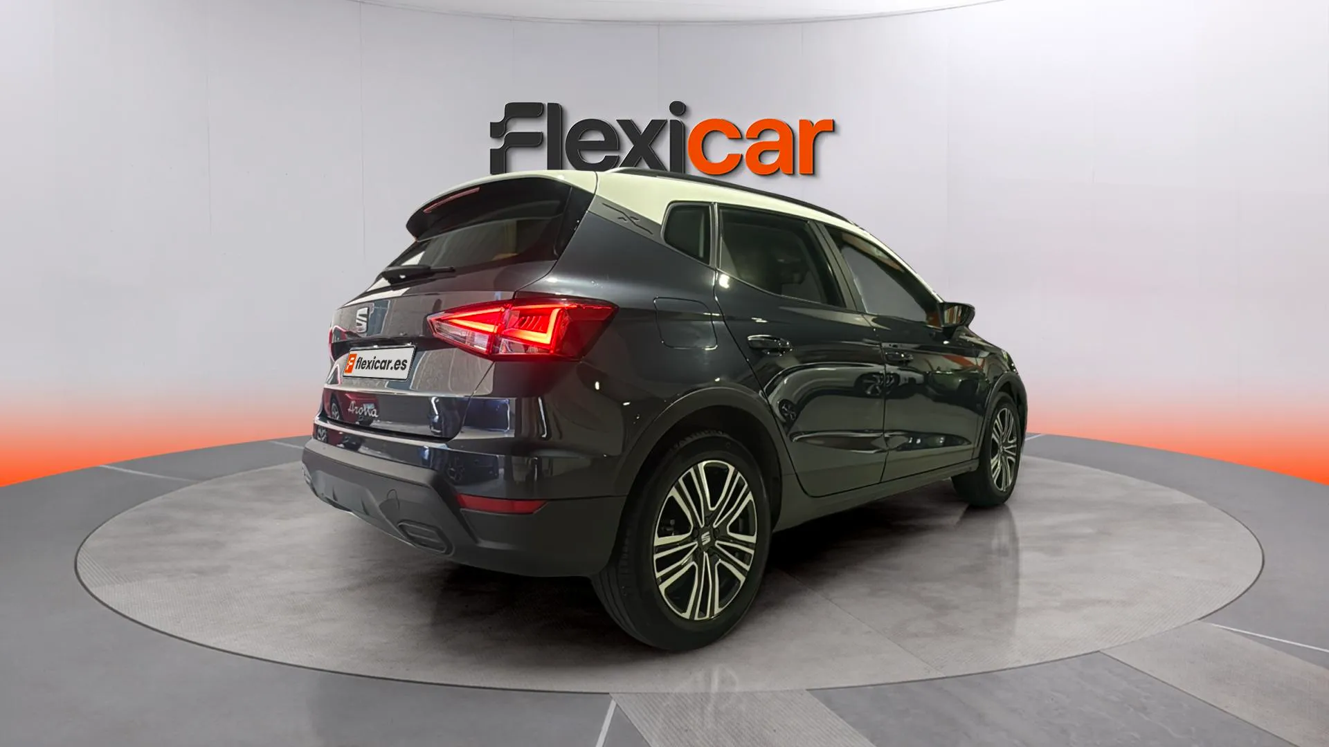 SEAT Arona 1.0 TSI Style - foto 7