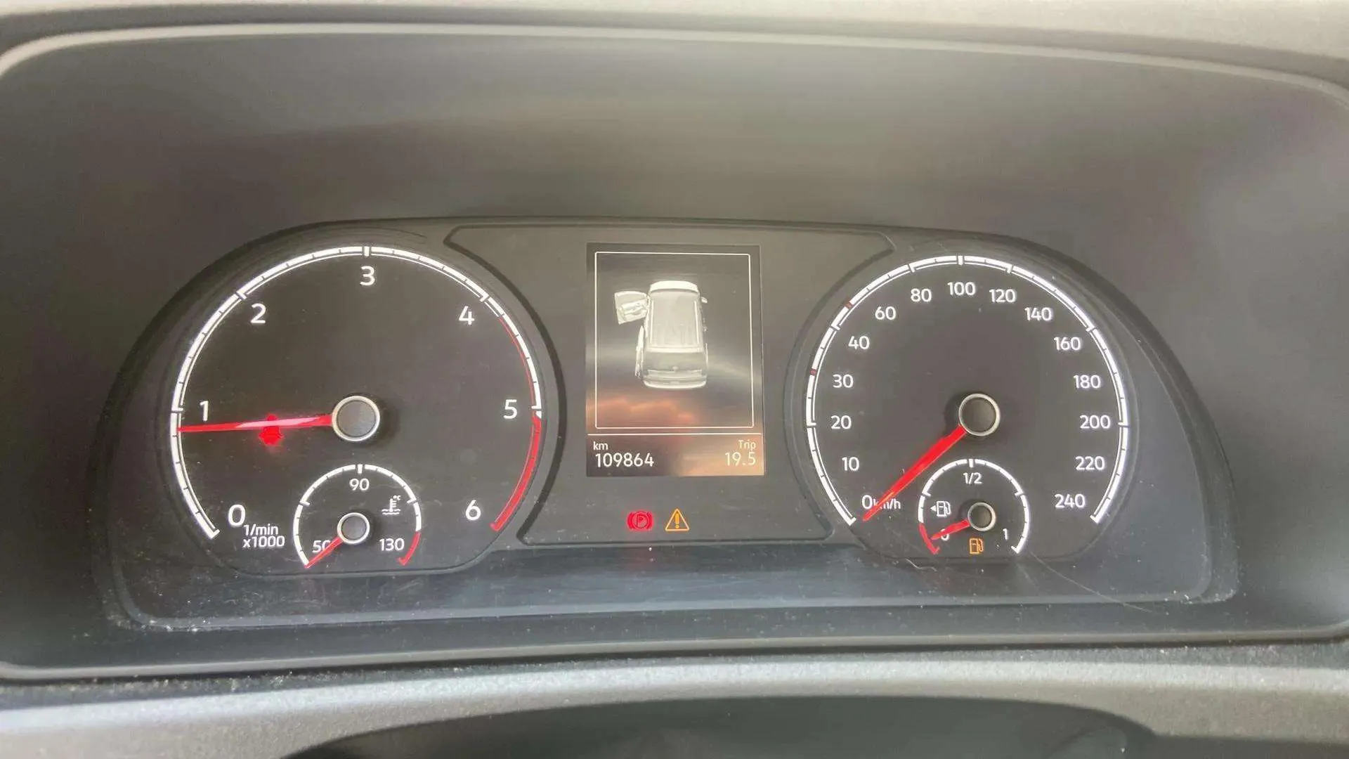 Volkswagen Caddy California 2.0 TDI 4Motion - foto 17
