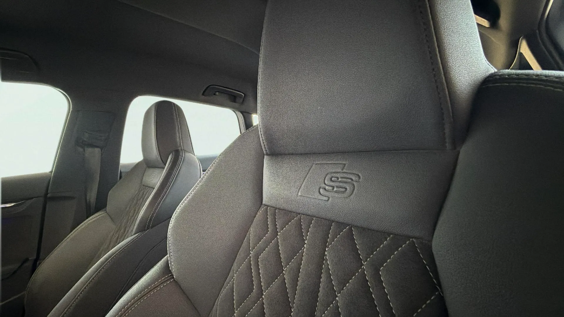 Audi A3 S3 Sportback TFSI quattro S tronic - foto 37