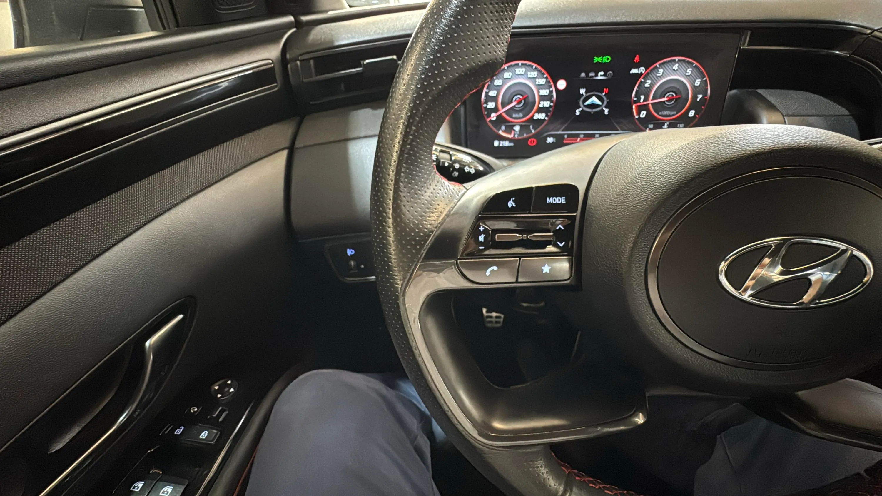 Hyundai Tucson 1.6 T-GDi N Line 30 Anivers - foto 18