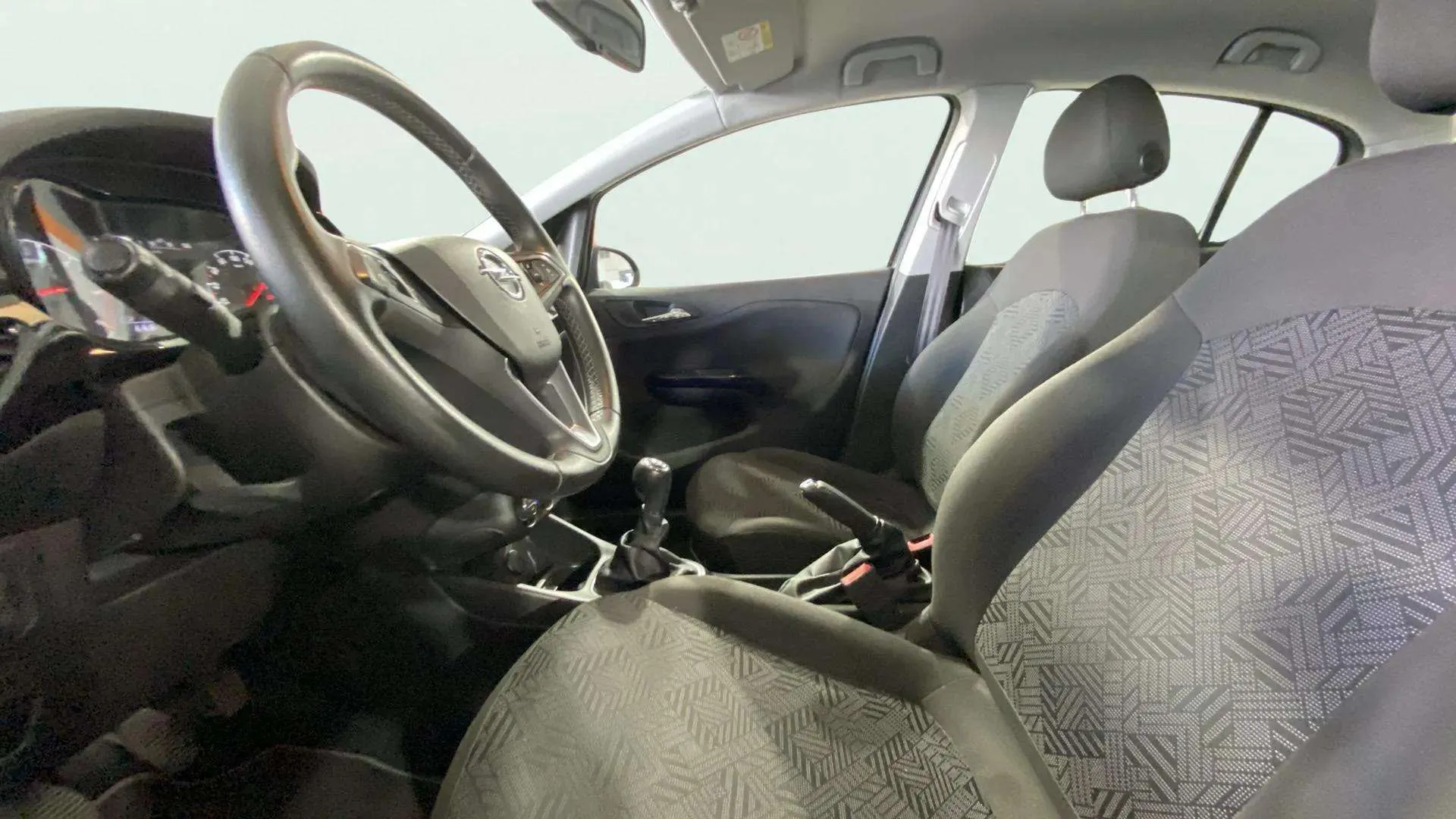 Opel Corsa 1.3 CDTi Color Edition - foto 13