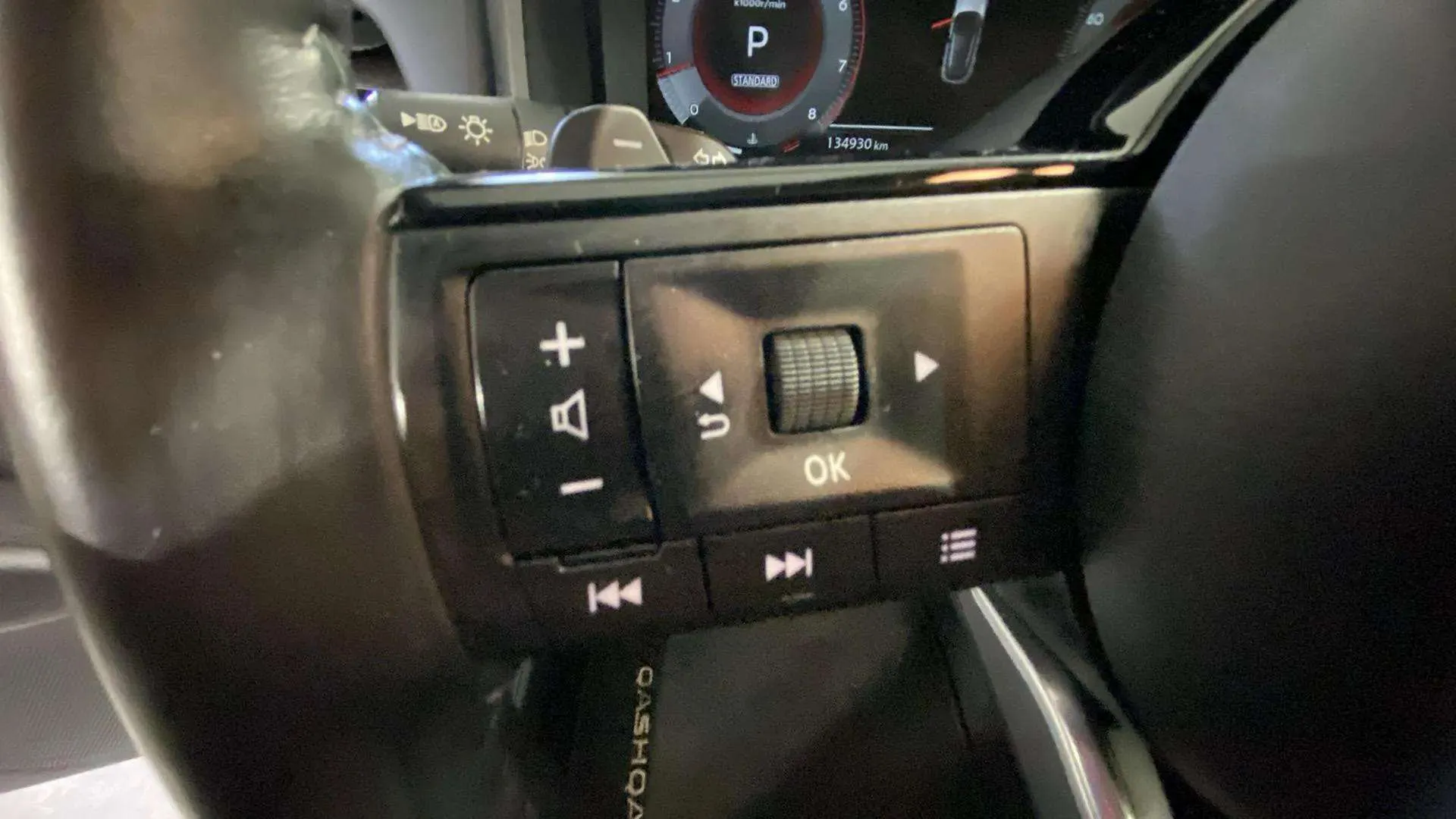 Nissan Qashqai DIG-T mHEV CVT 4x4 N-Connecta - foto 18