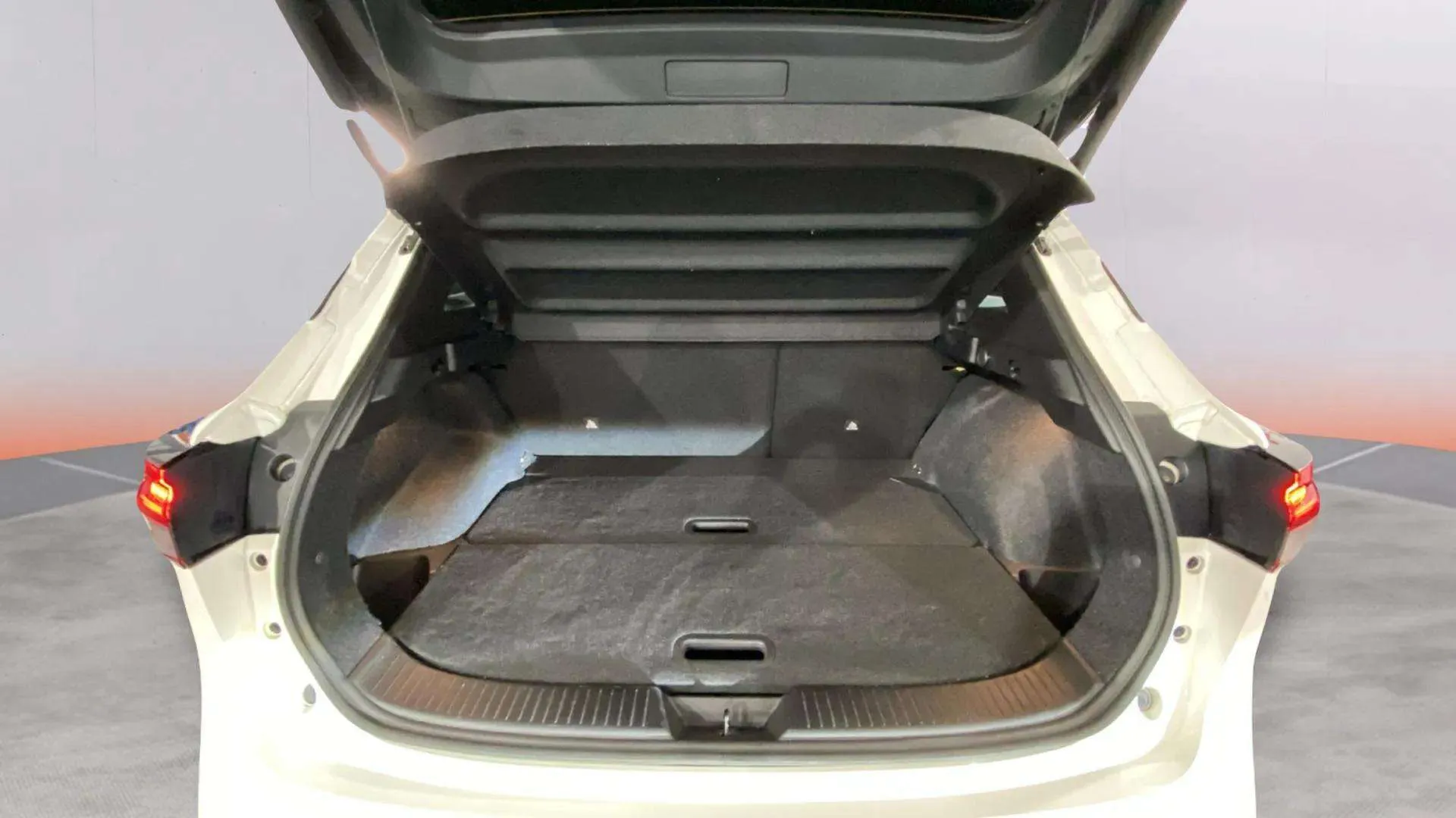 Nissan Qashqai DIG-T mHEV CVT 4x4 N-Connecta - foto 21