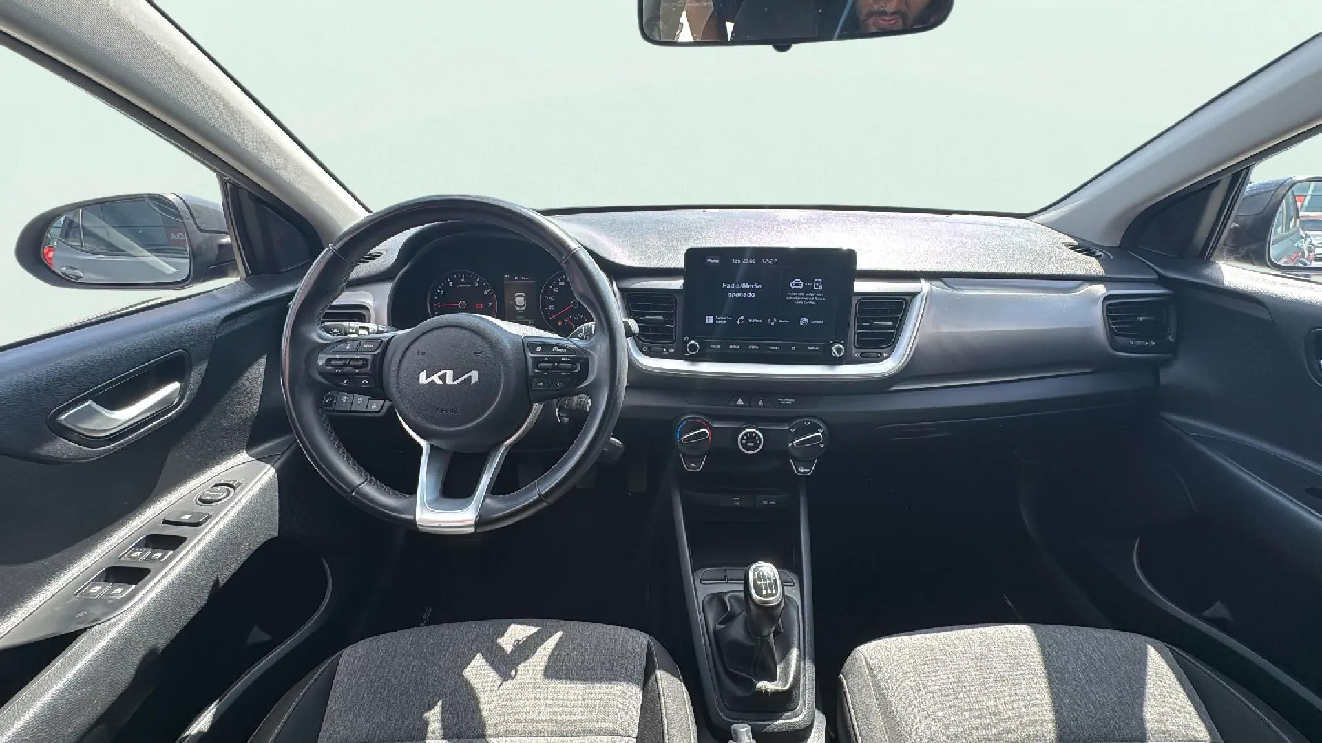 Kia Stonic 1.0 T-GDi MHEV iMT Drive - foto 13
