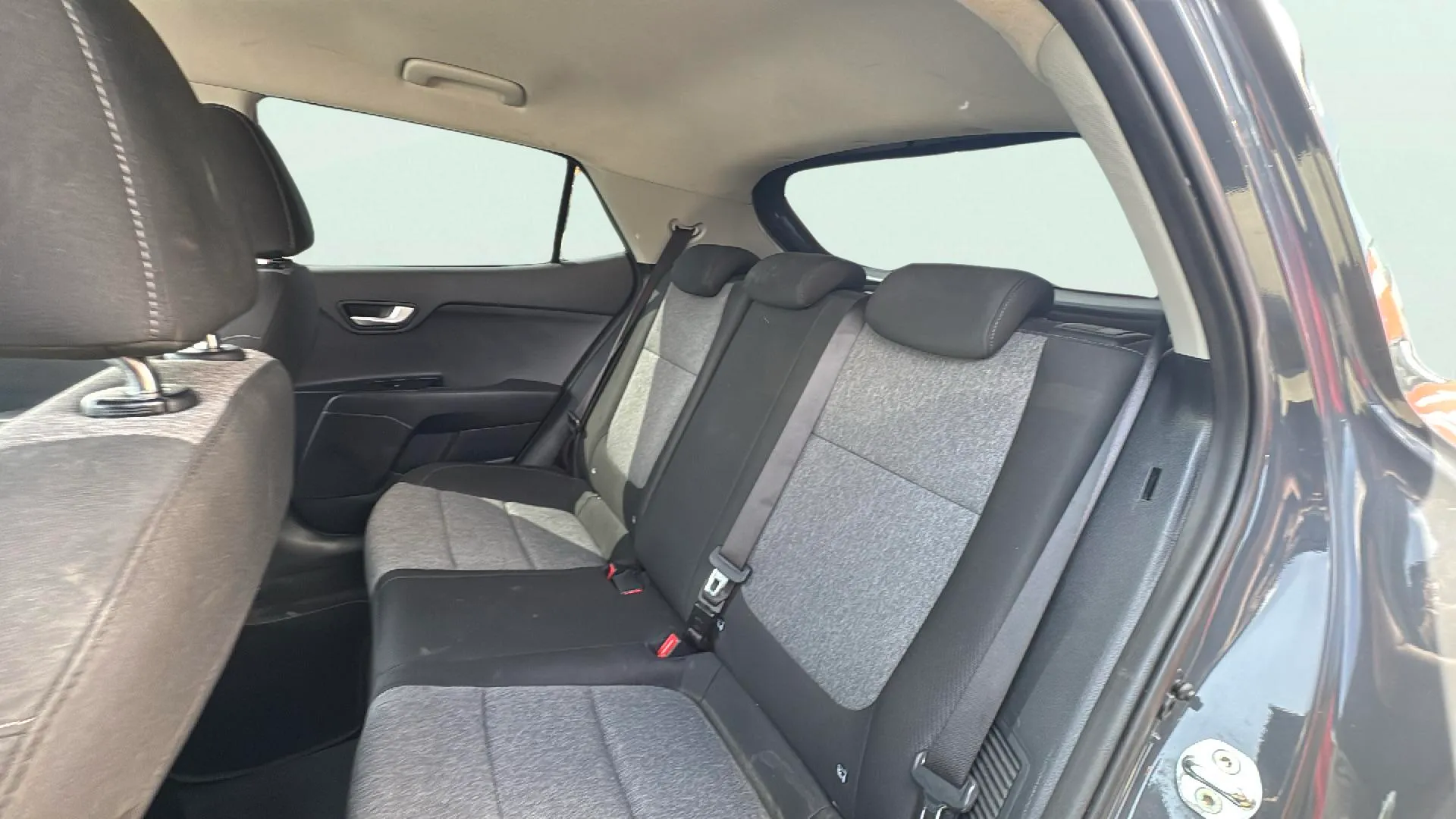 Kia Stonic 1.0 T-GDi MHEV iMT Drive - foto 10
