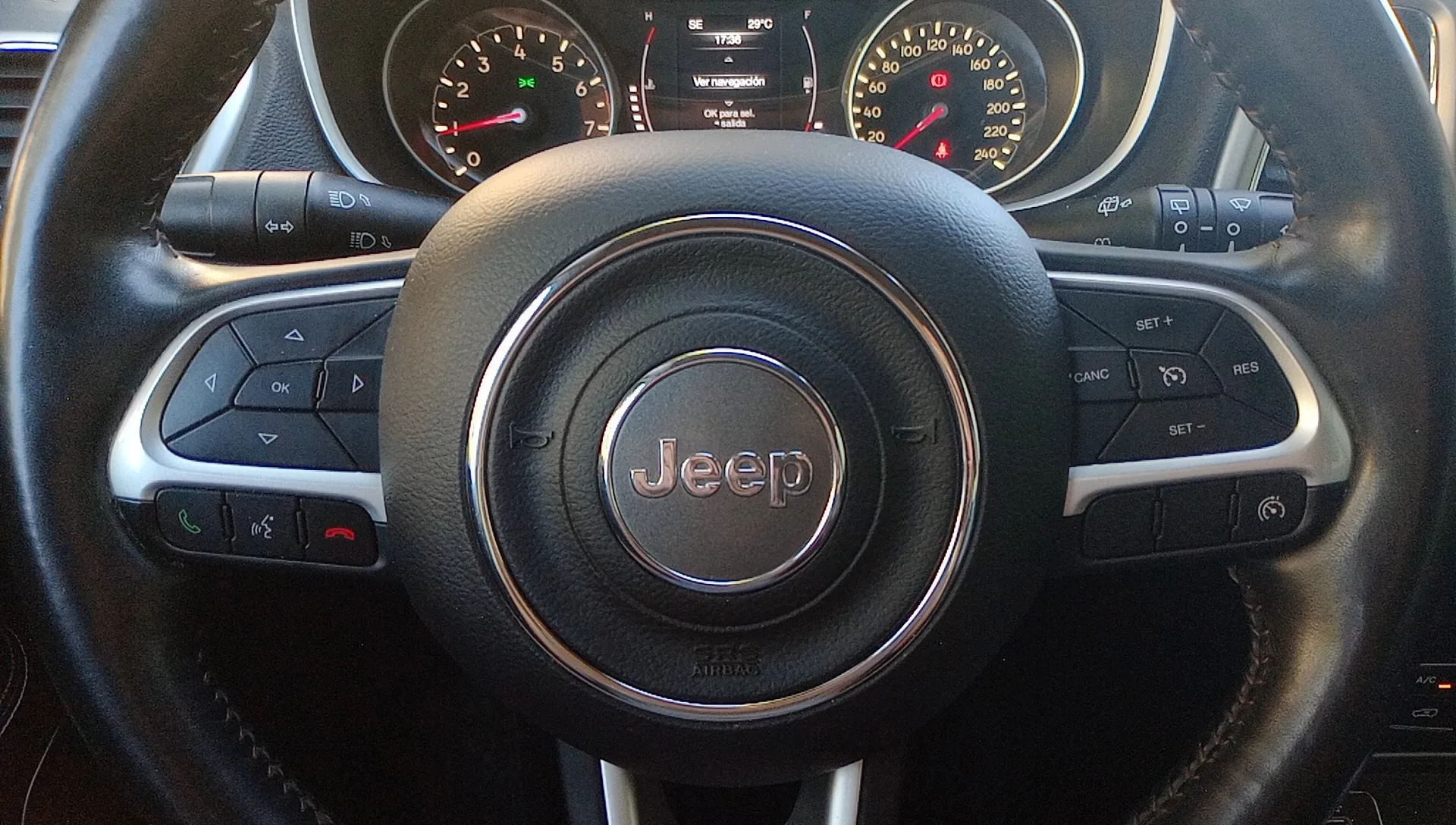 Jeep Compass 1.4 Mair Longitude 4x2 - foto 12