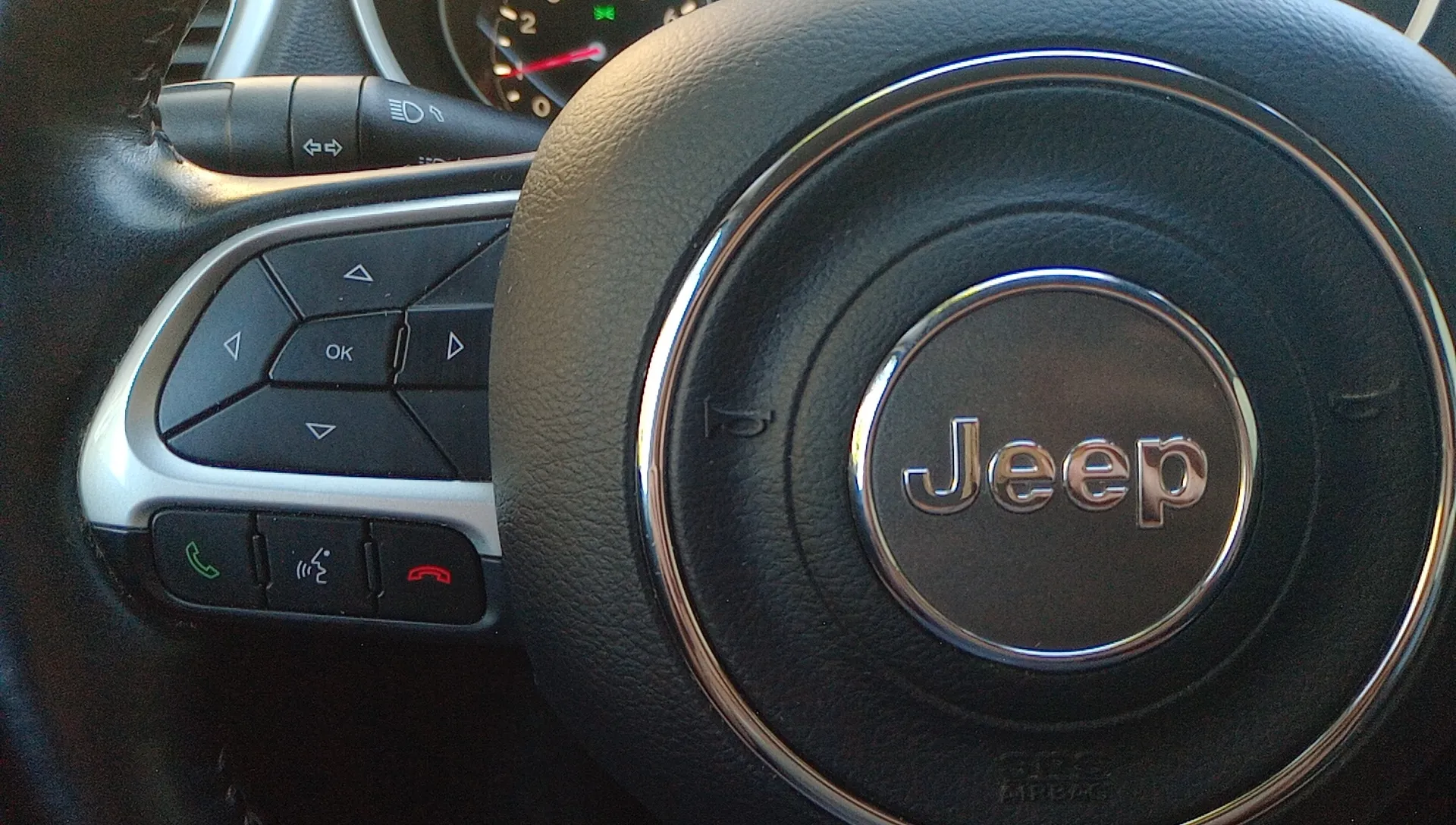 Jeep Compass 1.4 Mair Longitude 4x2 - foto 11