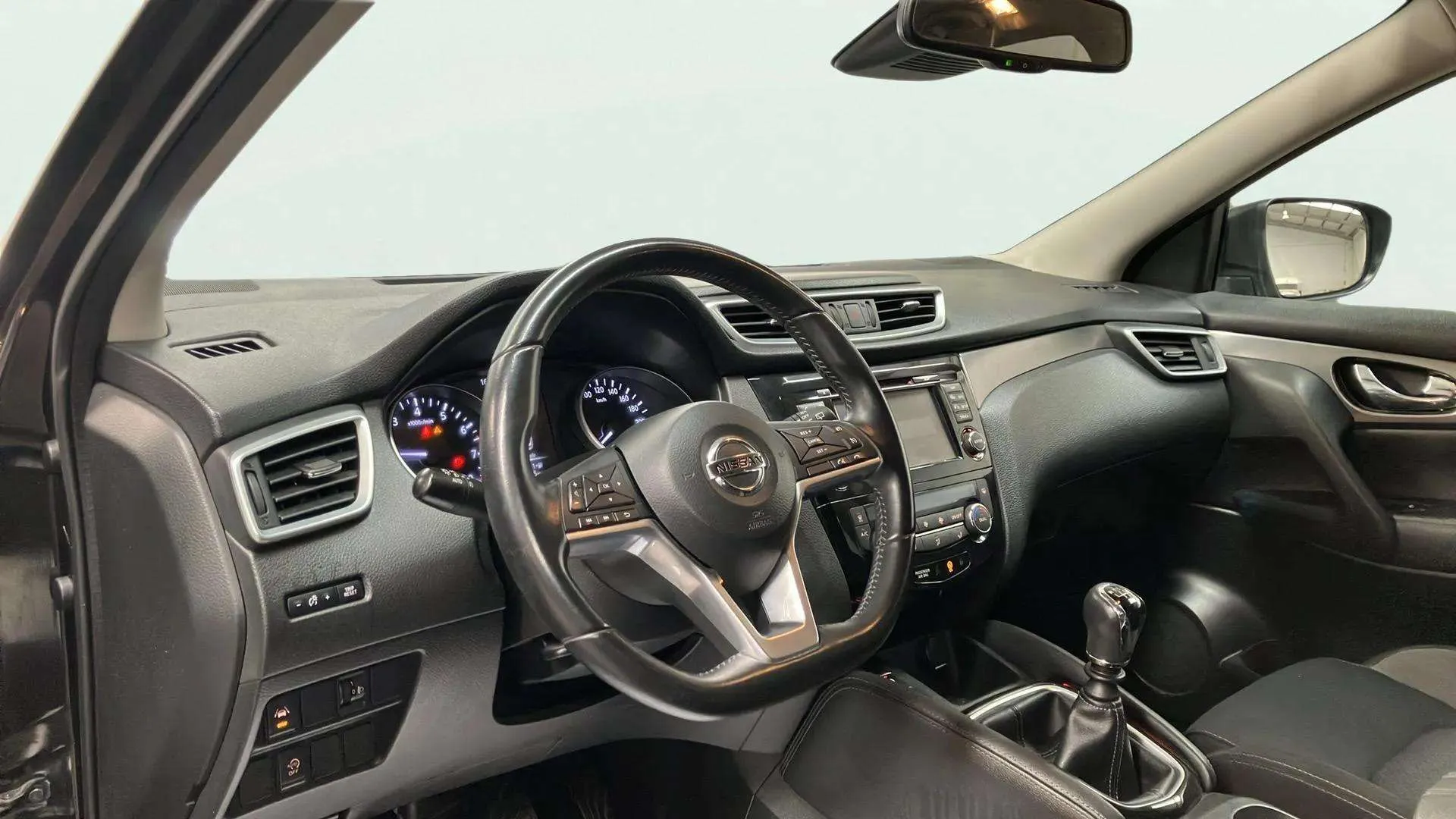 Nissan Qashqai DIG-T E6D N-Connecta - foto 10