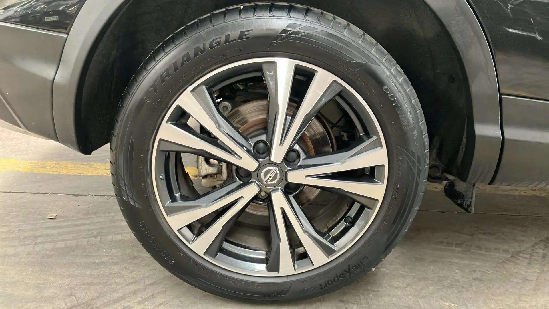 Nissan Qashqai DIG-T E6D N-Connecta - foto 19